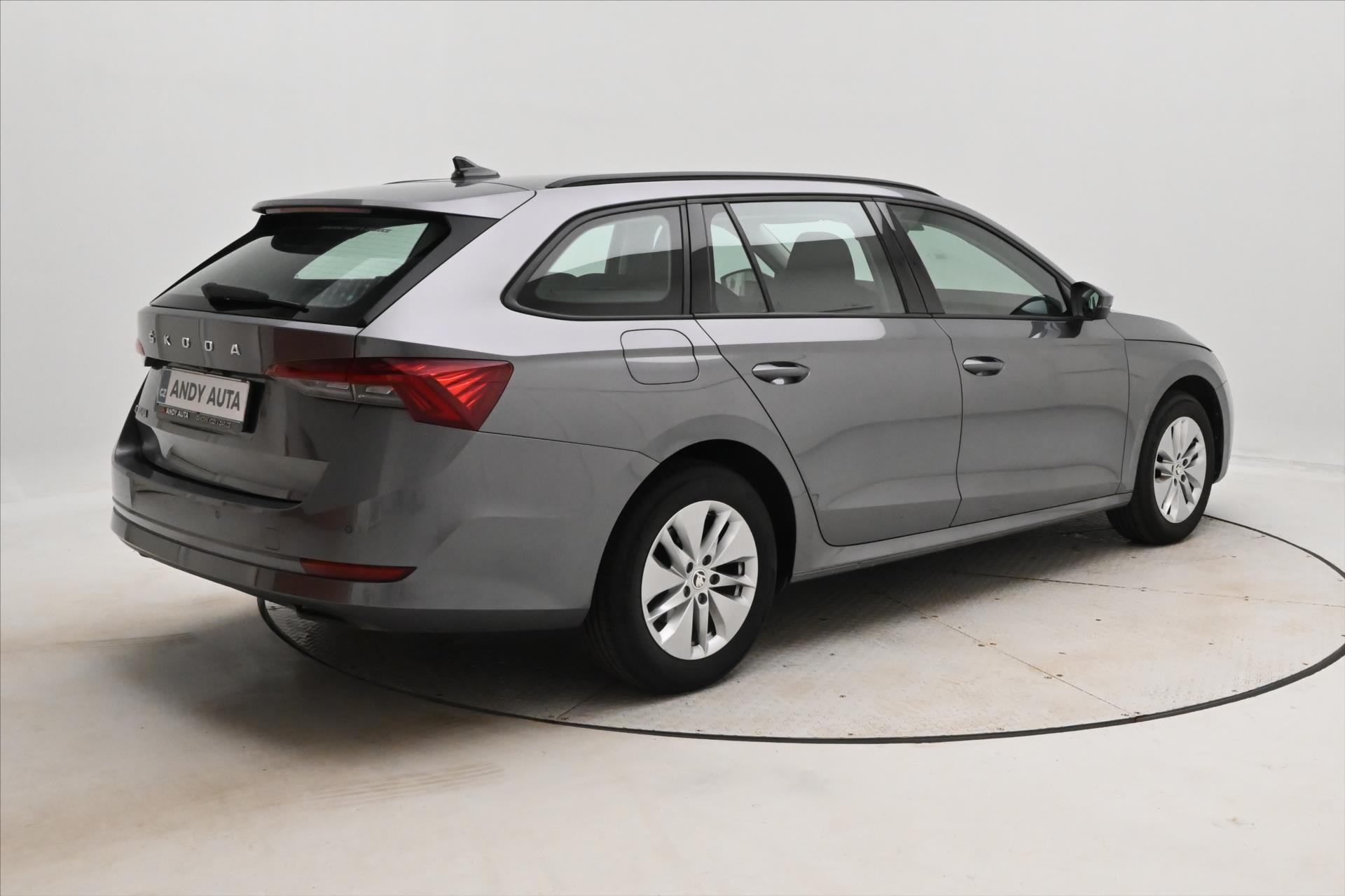 Hlavní fotografie vozu Škoda Octavia 2,0 TDI 110kW DSG Ambition Záruka až 5 let (5)