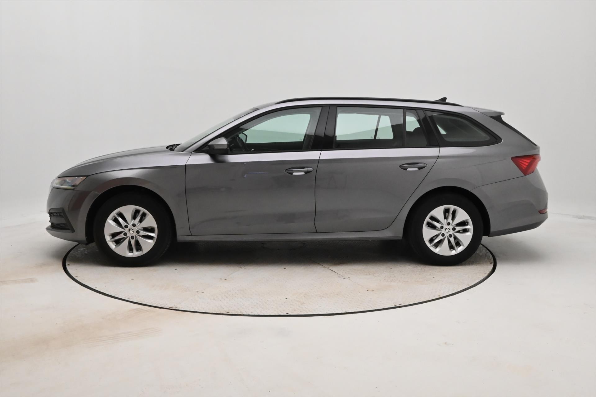 Hlavní fotografie vozu Škoda Octavia 2,0 TDI 110kW DSG Ambition Záruka až 5 let (8)