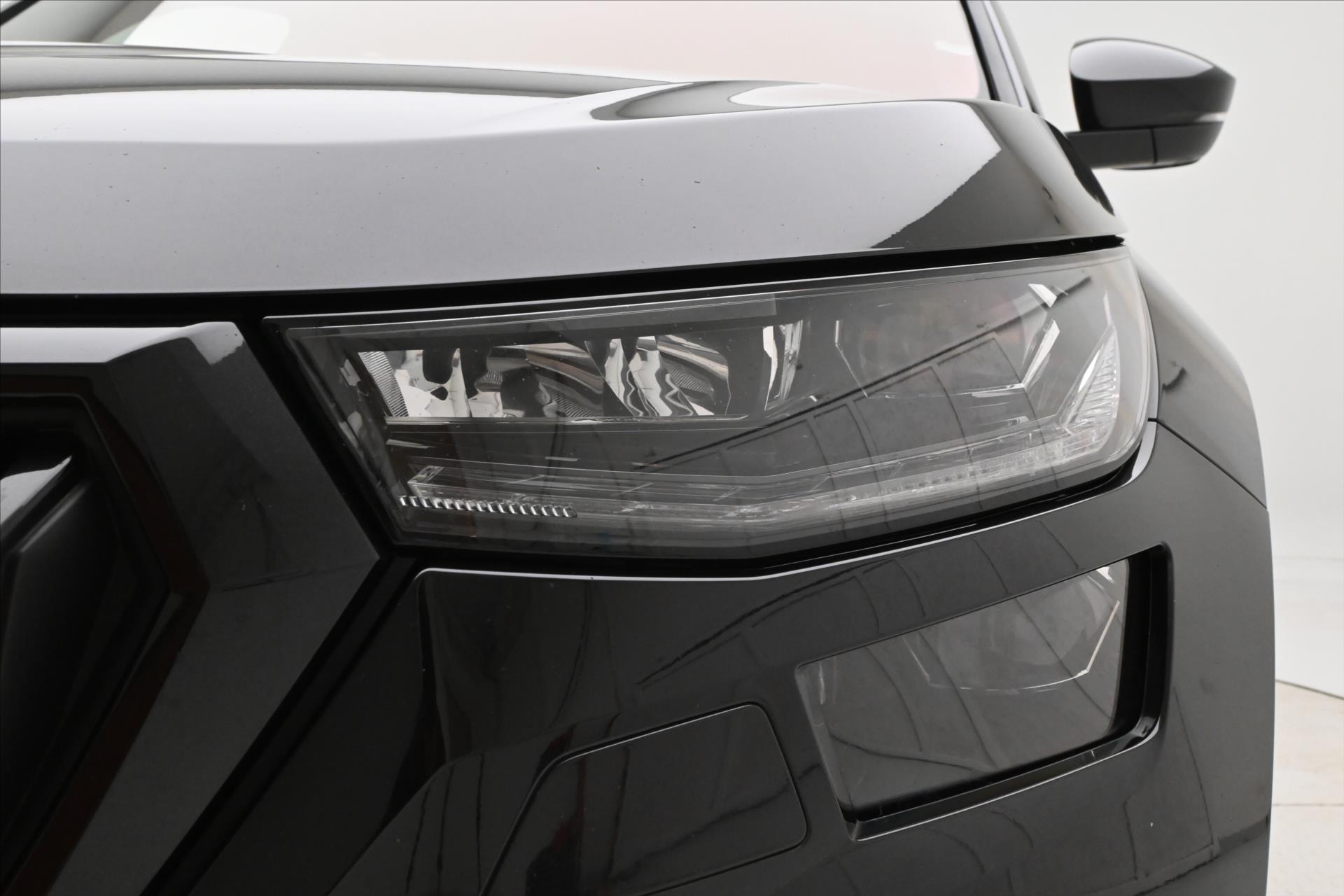 Hlavní fotografie vozu Škoda Kodiaq 2,0 TDI 147kW DSG 4x4 Sport LINE Záruka až 5 let (31)