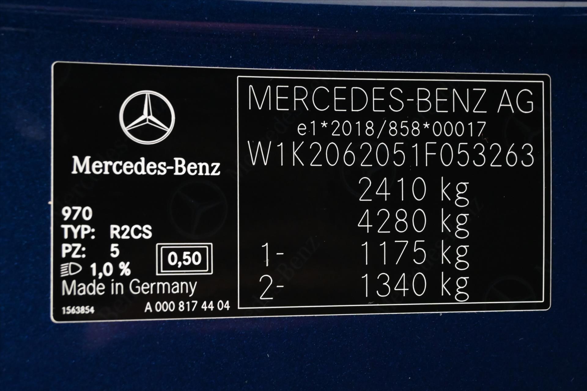 Hlavní fotografie vozu Mercedes-Benz Třídy C 2,0 220d 147kW 4MATIC AVANTGARDE Záruka až 5 let (12)