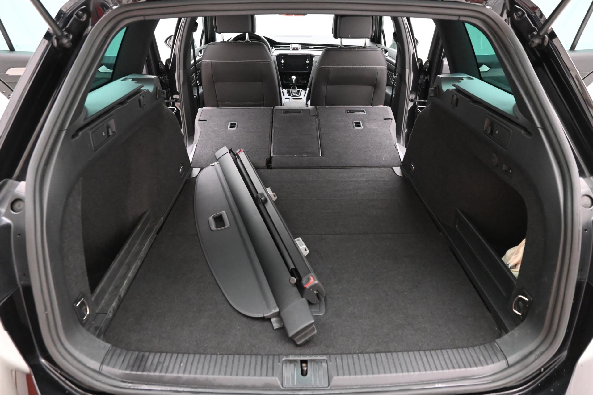 Hlavní fotografie vozu Volkswagen Passat 2,0 TDI 147kW Alltrack DSG 4Motion Záruka až 5 let (11)