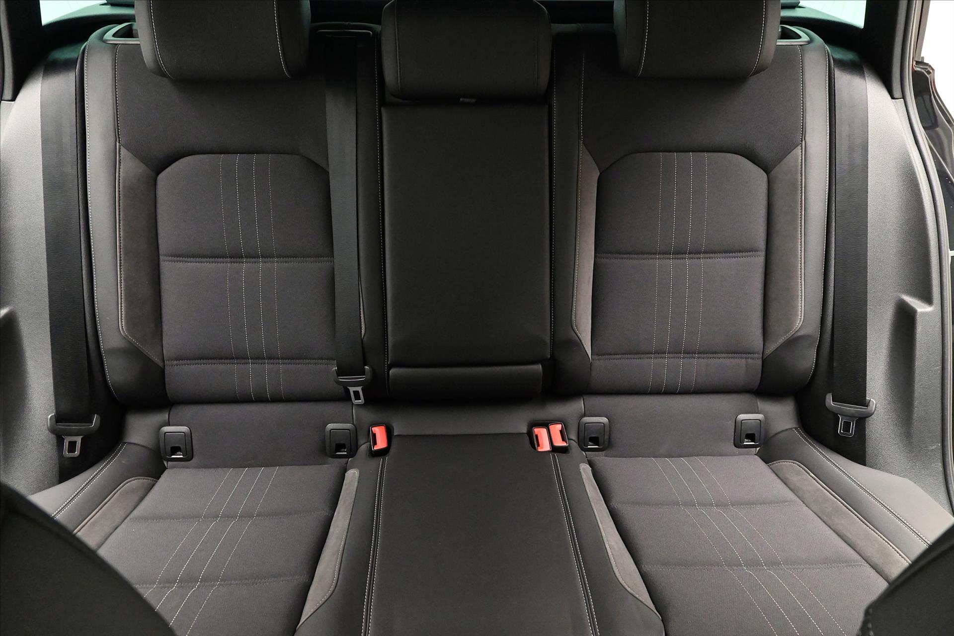Hlavní fotografie vozu Volkswagen Passat 2,0 TDI 147kW Alltrack DSG 4Motion Záruka až 5 let (28)