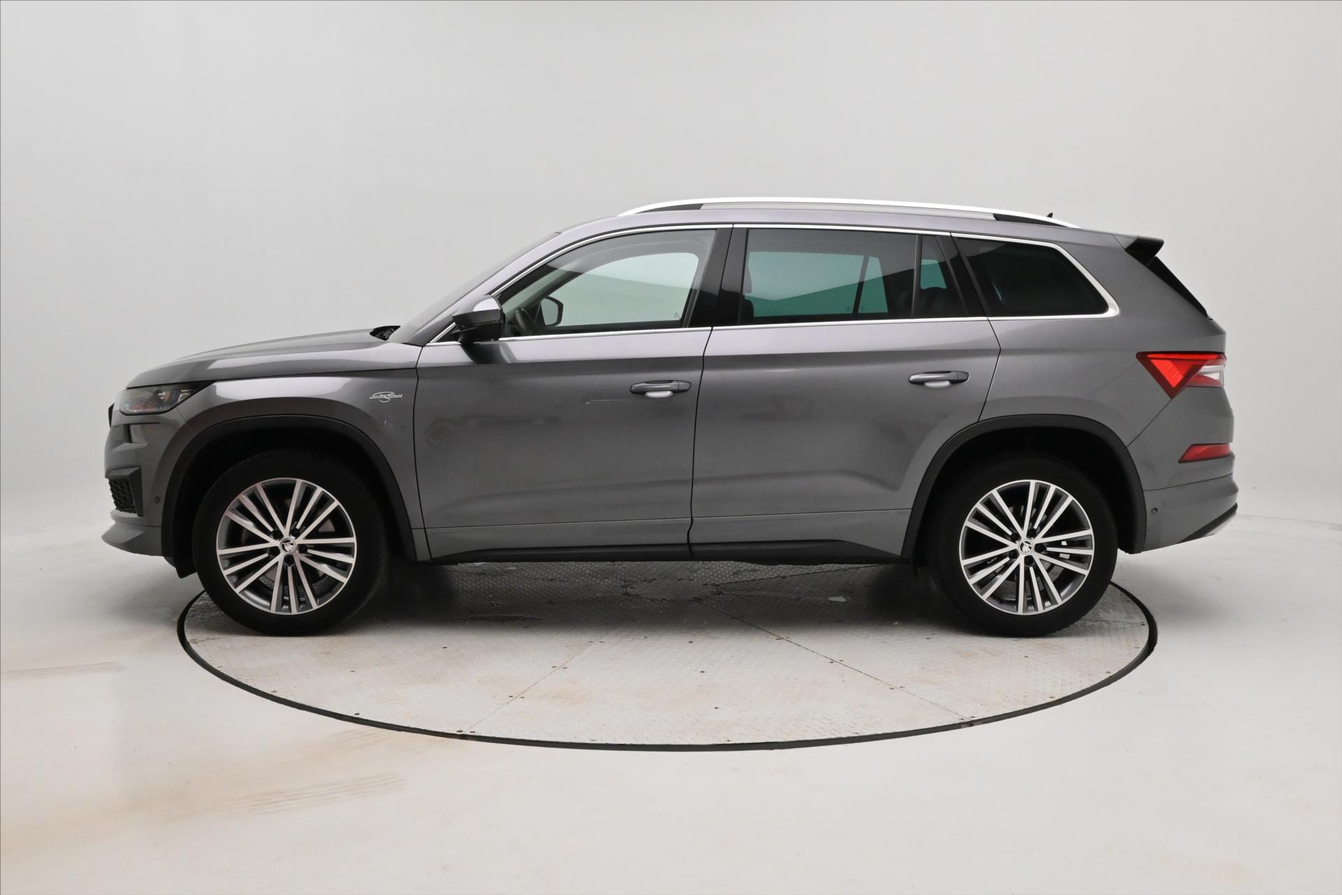 Hlavní fotografie vozu Škoda Kodiaq 2,0 TDI 147 kW DSG 4x4 L&K Záruka až 5 let (8)