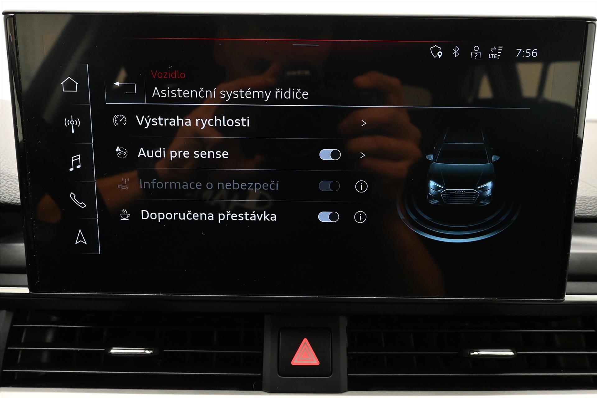 Hlavní fotografie vozu Audi A4 Avant 2,0 TDI 120kW DSG Avant Záruka až 5 let (19)
