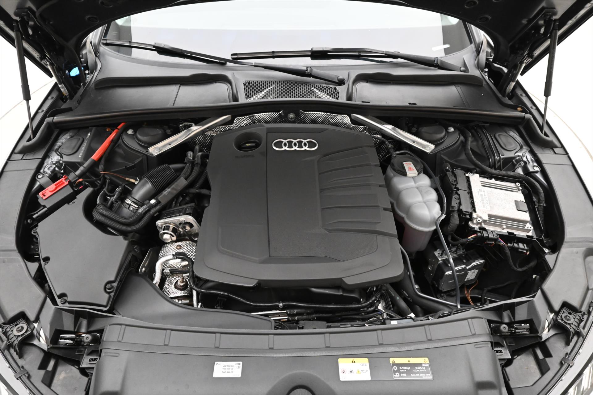 Hlavní fotografie vozu Audi A4 Avant 2,0 TDI 120kW DSG Avant Záruka až 5 let (9)