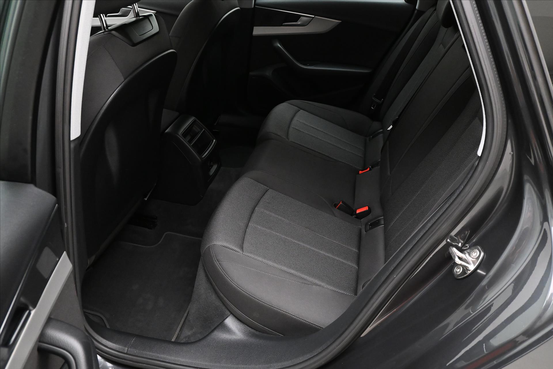 Hlavní fotografie vozu Audi A4 2,0 TDI 120kW DSG Avant Záruka až 5 let (15)