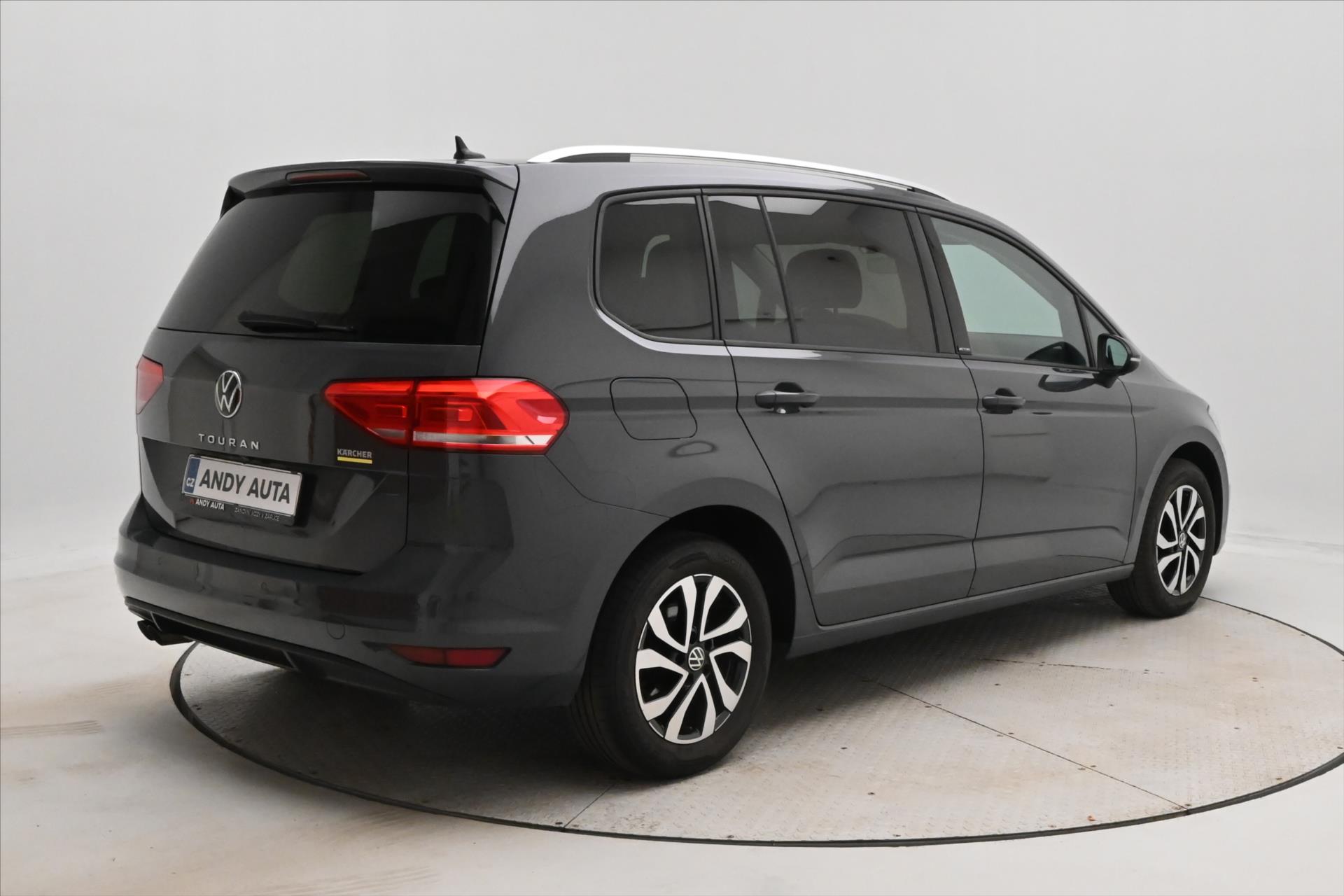 Hlavní fotografie vozu Volkswagen Touran 2,0 TDI 110kW Active Záruka až 5 let (5)