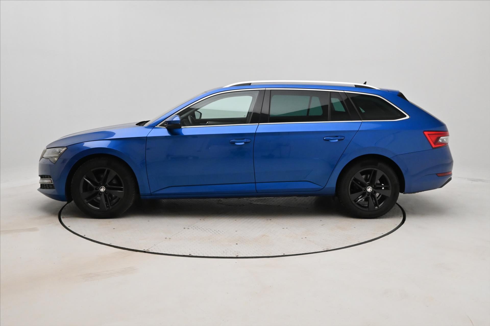 Hlavní fotografie vozu Škoda Superb 2,0 TDI 147kW DSG Style Záruka až 5 let (8)