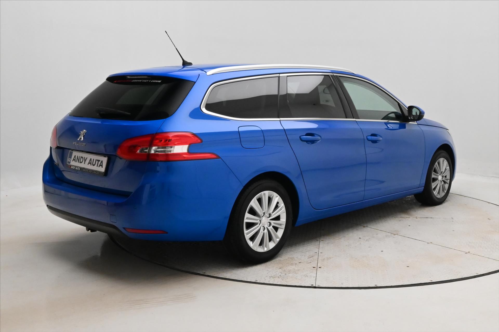 Hlavní fotografie vozu Peugeot 308 1,5 BlueHDI 96 kW Allure Záruka až 5 let (5)