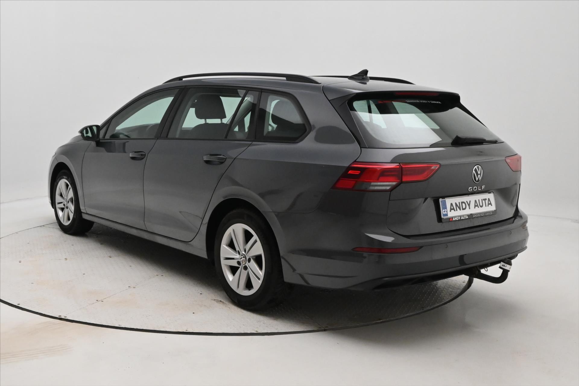 Hlavní fotografie vozu Volkswagen Golf 2,0 TDI 85 kW DSG Life Záruka až 5 let (7)
