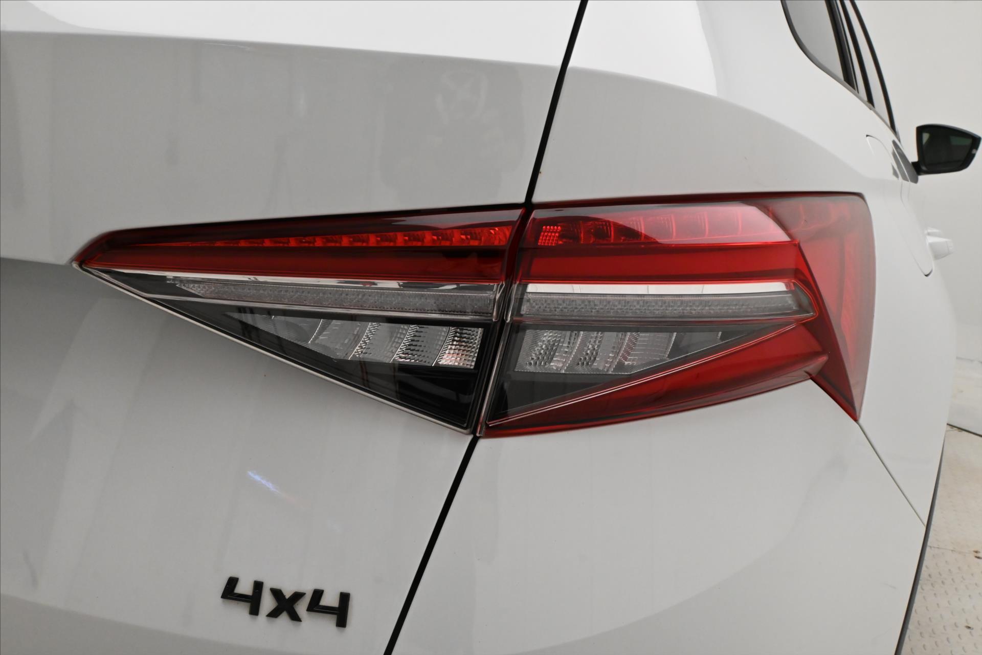 Hlavní fotografie vozu Škoda Kodiaq 2,0 TDI 147kW DSG 4x4 Sportline Záruka až 5 let (26)