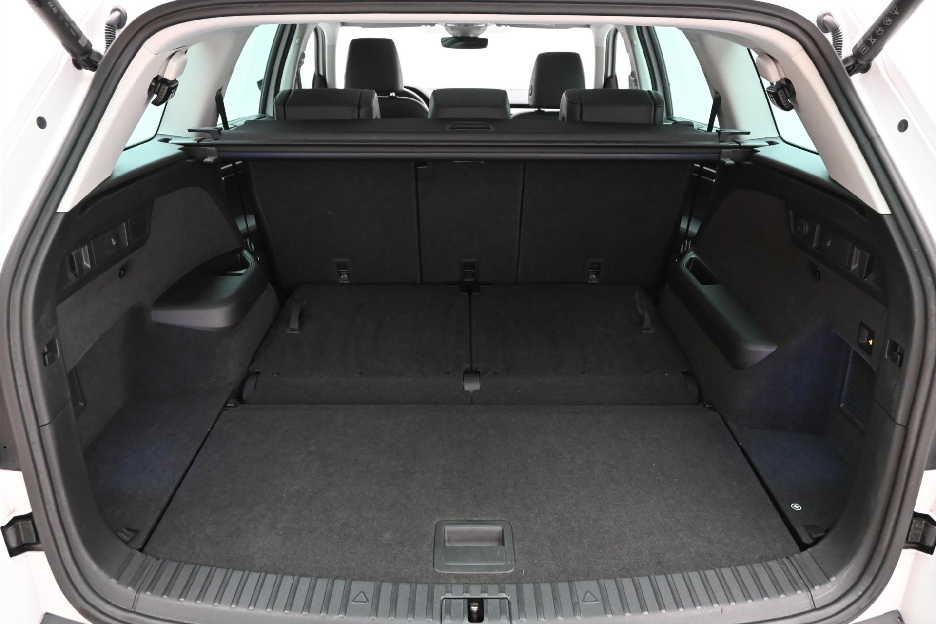 Hlavní fotografie vozu Škoda Kodiaq 2,0 TSI 140KW DSG 4x4 7MÍST STYLE Záruka až 5 let (11)