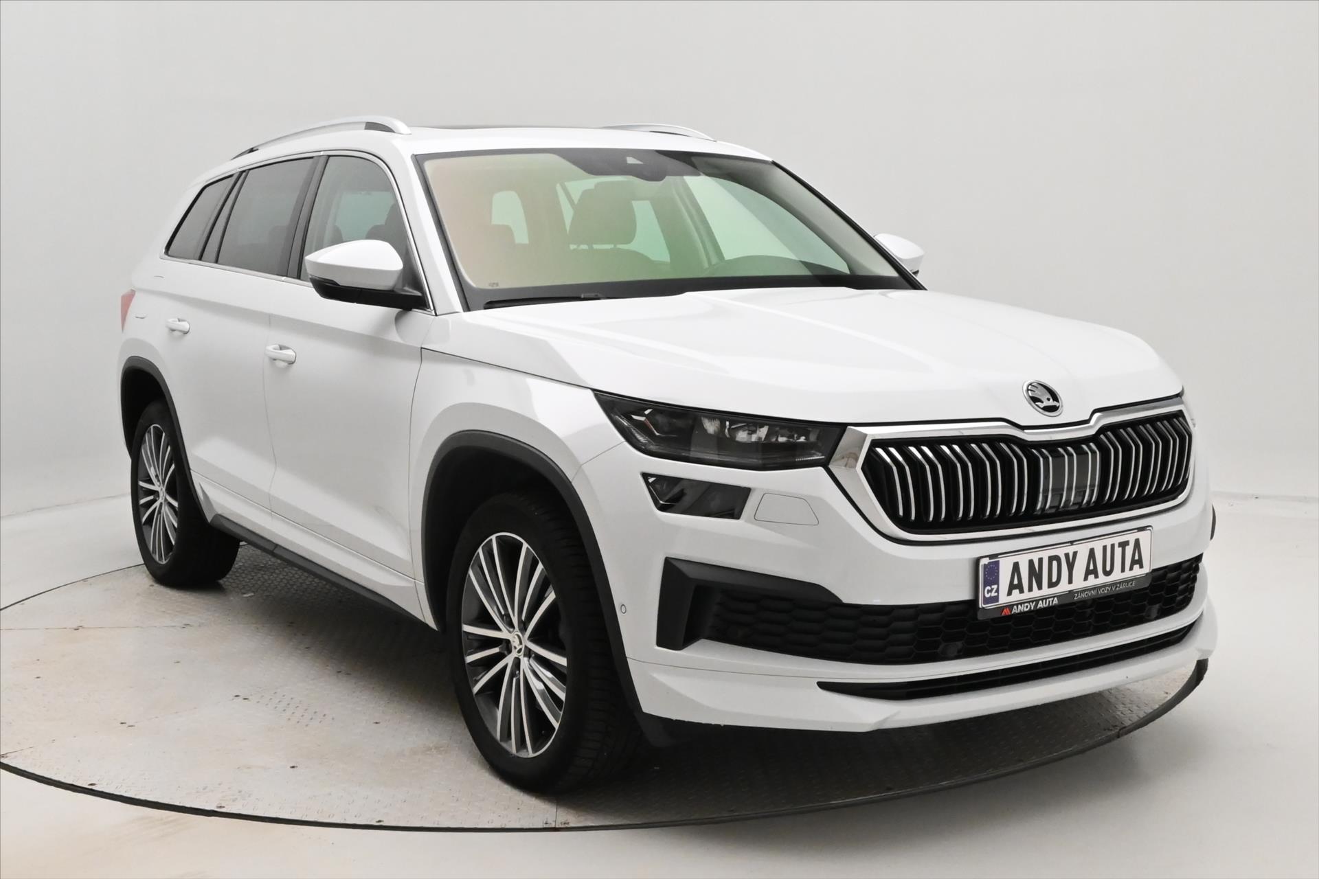 Hlavní fotografie vozu Škoda Kodiaq 2,0 TSI 140KW DSG L&K 4x4 7MÍST STYLE Záruka až 5 let (3)