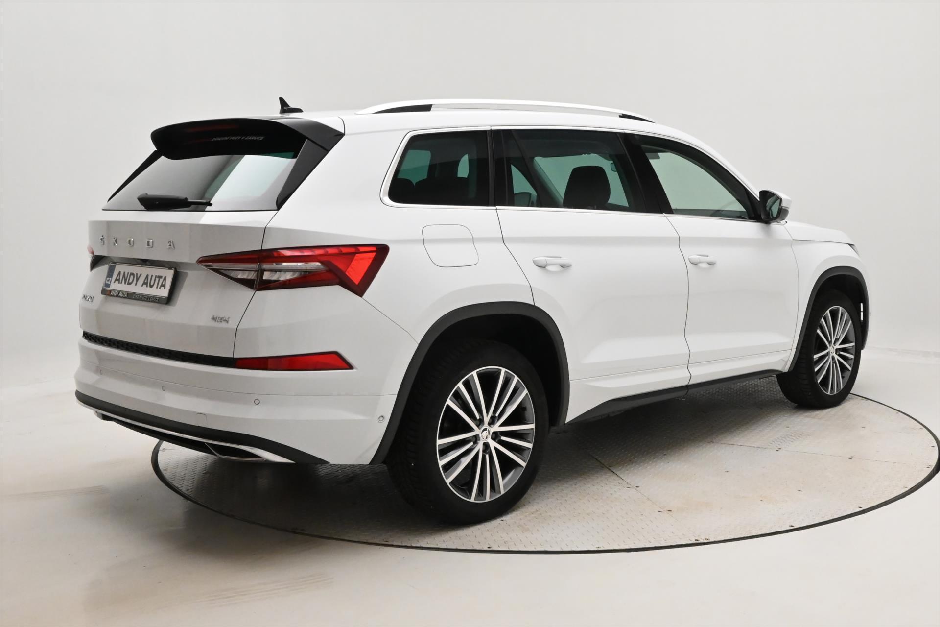 Hlavní fotografie vozu Škoda Kodiaq 2,0 TSI 140KW DSG L&K 4x4 7MÍST STYLE Záruka až 5 let (5)