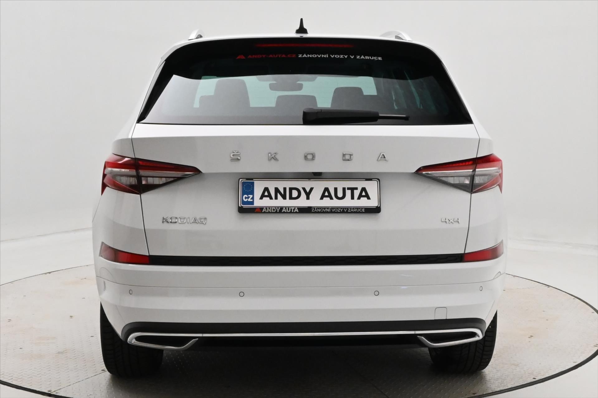 Hlavní fotografie vozu Škoda Kodiaq 2,0 TSI 140KW DSG L&K 4x4 7MÍST STYLE Záruka až 5 let (6)