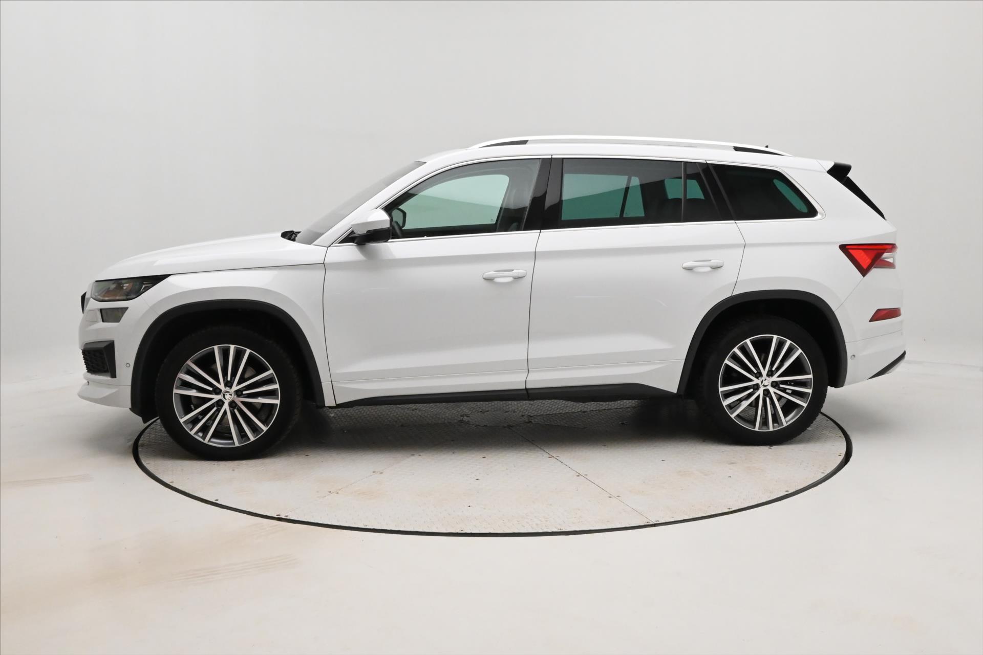Hlavní fotografie vozu Škoda Kodiaq 2,0 TSI 140KW DSG L&K 4x4 7MÍST STYLE Záruka až 5 let (8)