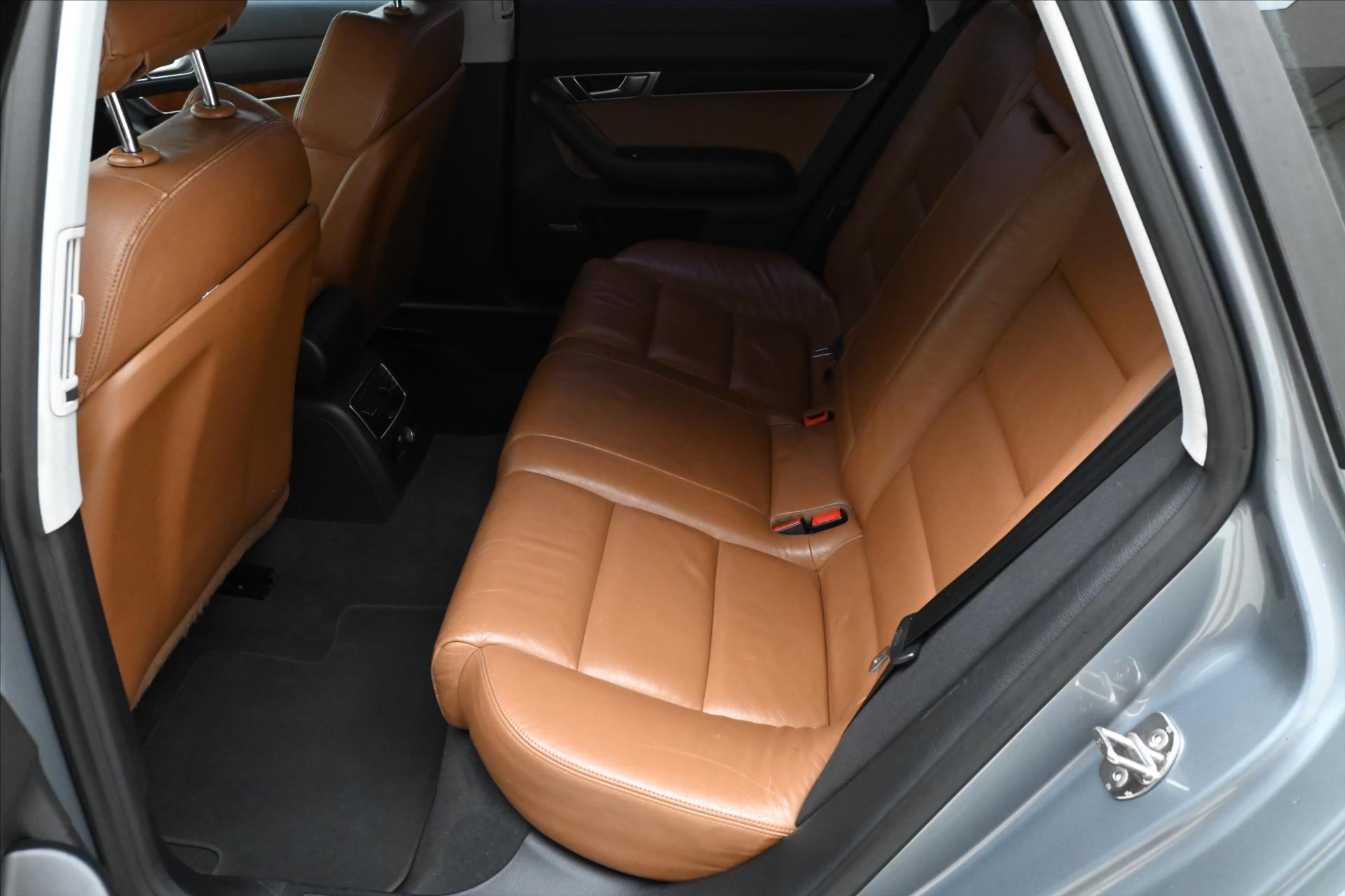 Hlavní fotografie vozu Audi A6 2,7 TDI 140 kW Navi Kůže Nová STK (14)