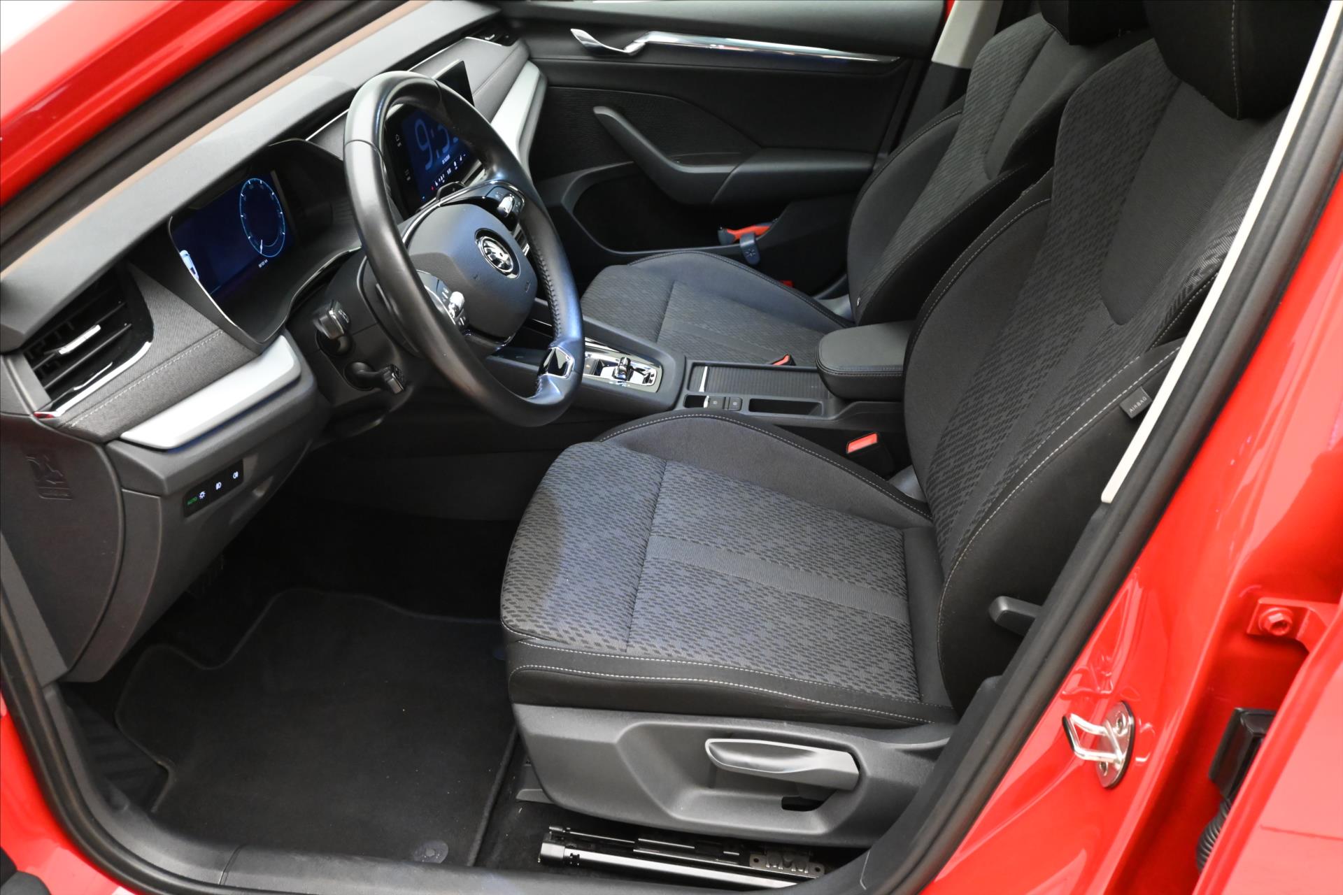 Hlavní fotografie vozu Škoda Octavia 1,0 TSI e-TEC 81kW DSG Style Záruka až 5 let (14)
