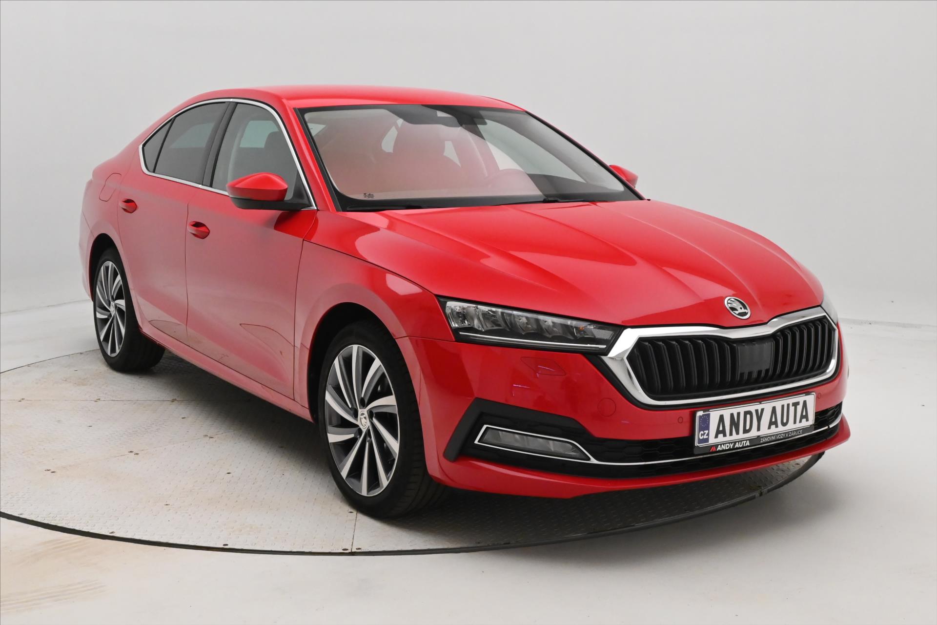 Hlavní fotografie vozu Škoda Octavia 1,0 TSI e-TEC 81kW DSG Style Záruka až 5 let (4)
