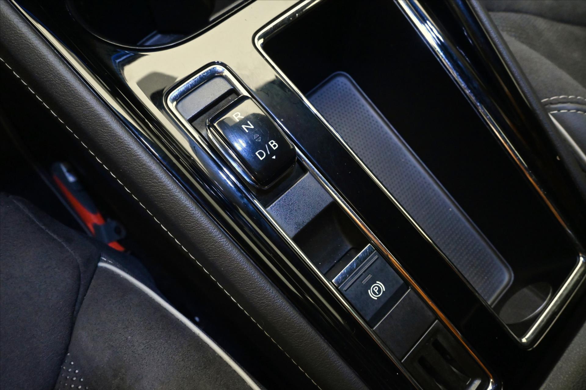 Hlavní fotografie vozu Škoda Enyaq iV60 132 kW SportLINE Záruka až 3 roky (22)