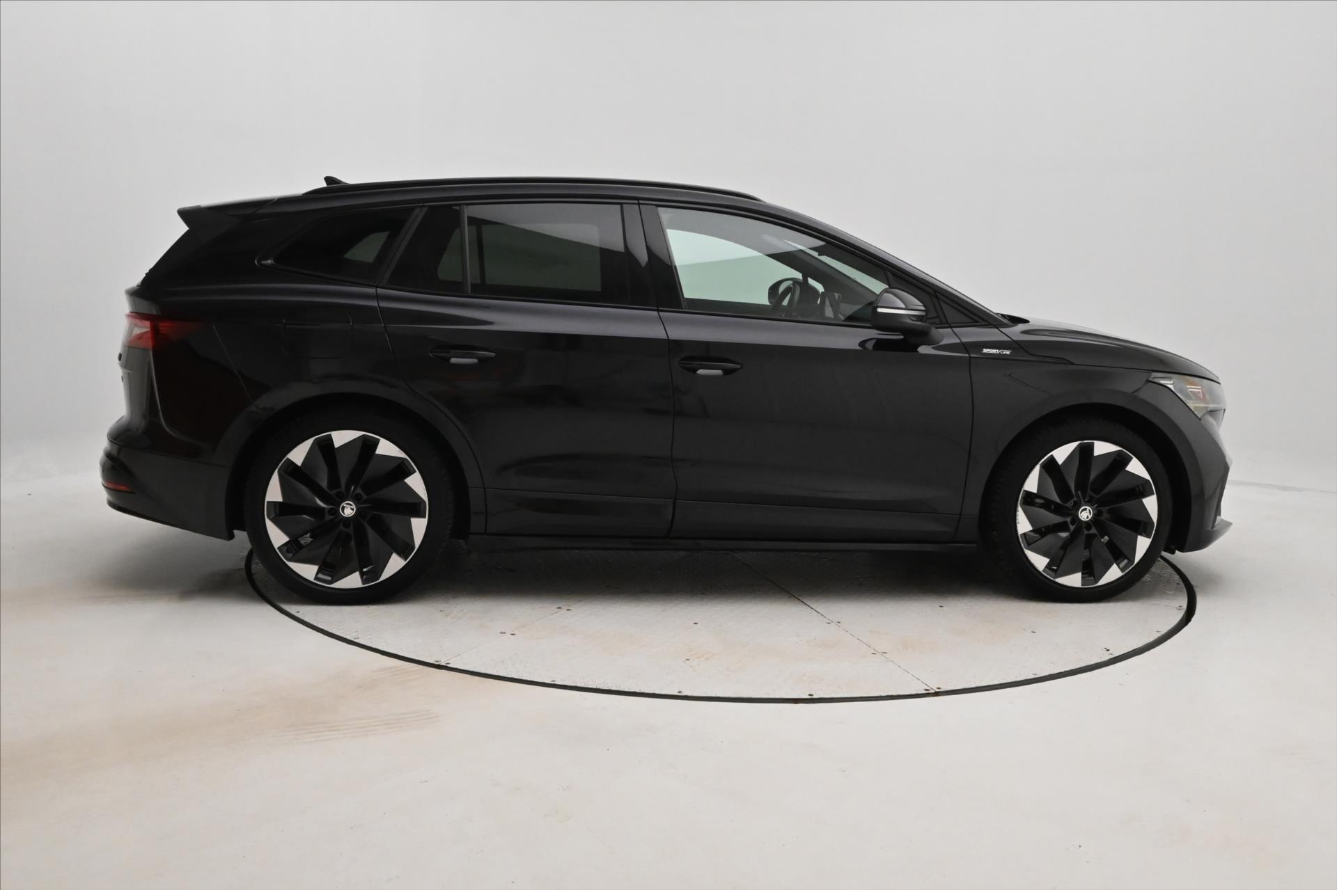 Hlavní fotografie vozu Škoda Enyaq iV60 132 kW SportLINE Záruka až 3 roky (4)