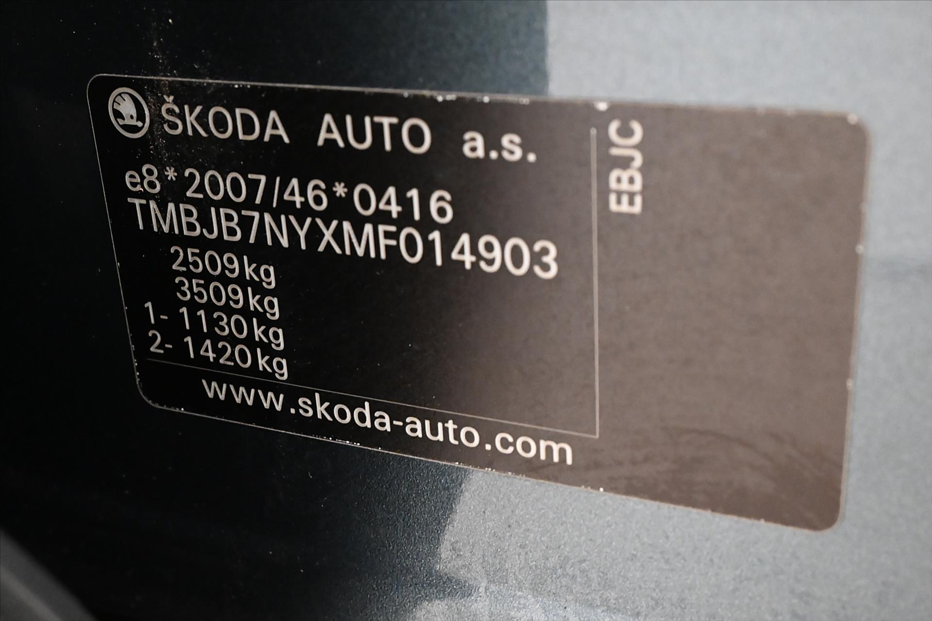 Hlavní fotografie vozu Škoda Enyaq iV 60 132kW SOH 92% FIRST Edition Záruka až 3 roky (11)