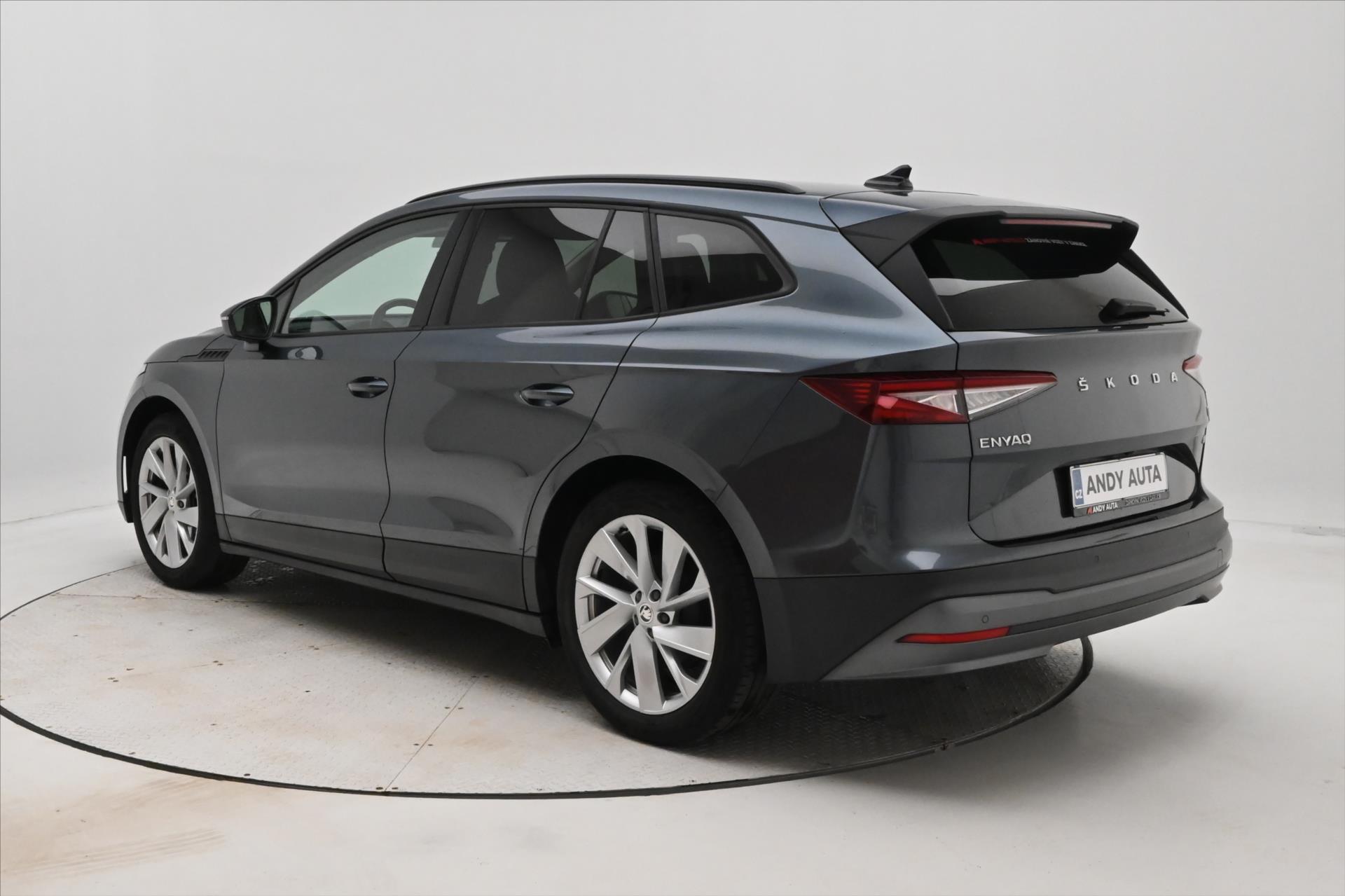 Hlavní fotografie vozu Škoda Enyaq iV 60 132kW SOH 92% FIRST Edition Záruka až 3 roky (7)