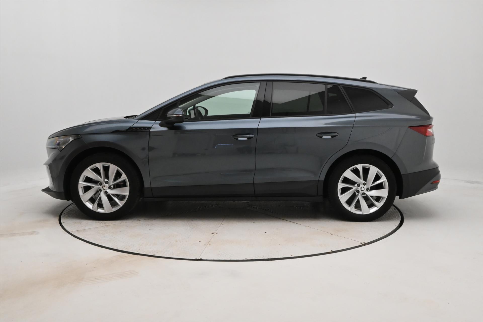 Hlavní fotografie vozu Škoda Enyaq iV 60 132kW SOH 92% FIRST Edition Záruka až 3 roky (8)