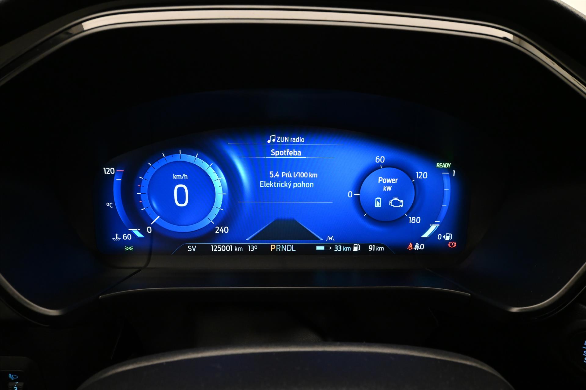 Hlavní fotografie vozu Ford Kuga 2,5 Hybrid 112kW SOH-100% ST-Line AT Záruka až 5 let (16)