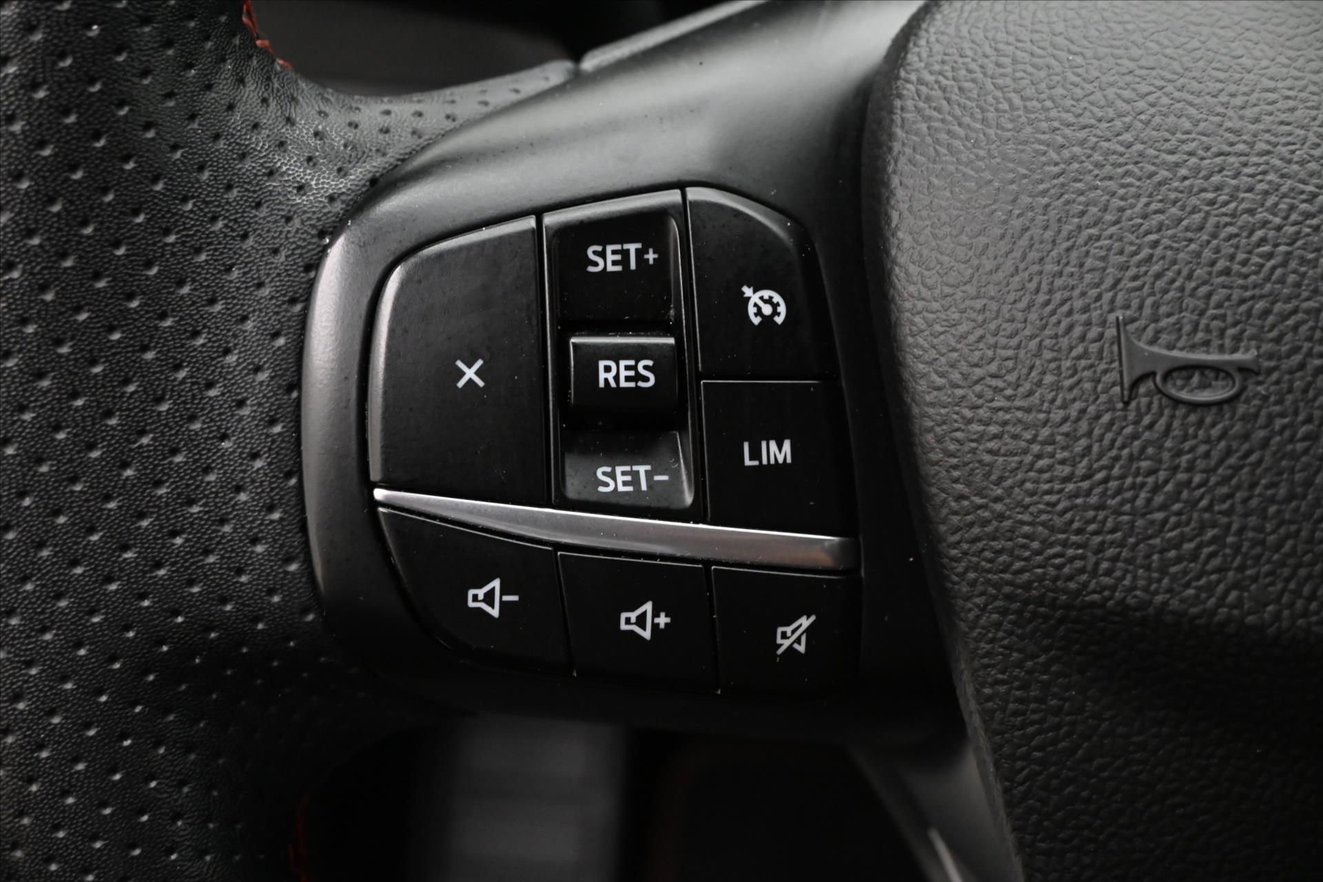 Hlavní fotografie vozu Ford Kuga 2,5 Hybrid 112kW SOH-100% ST-Line AT Záruka až 5 let (22)