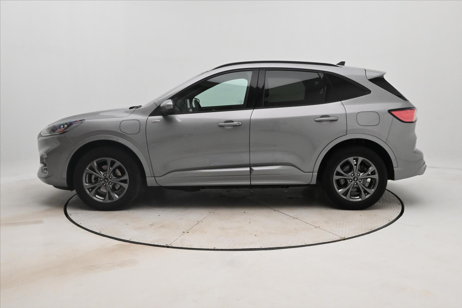 Hlavní fotografie vozu Ford Kuga 2,5 Hybrid 112kW SOH-100% ST-Line AT Záruka až 5 let (8)