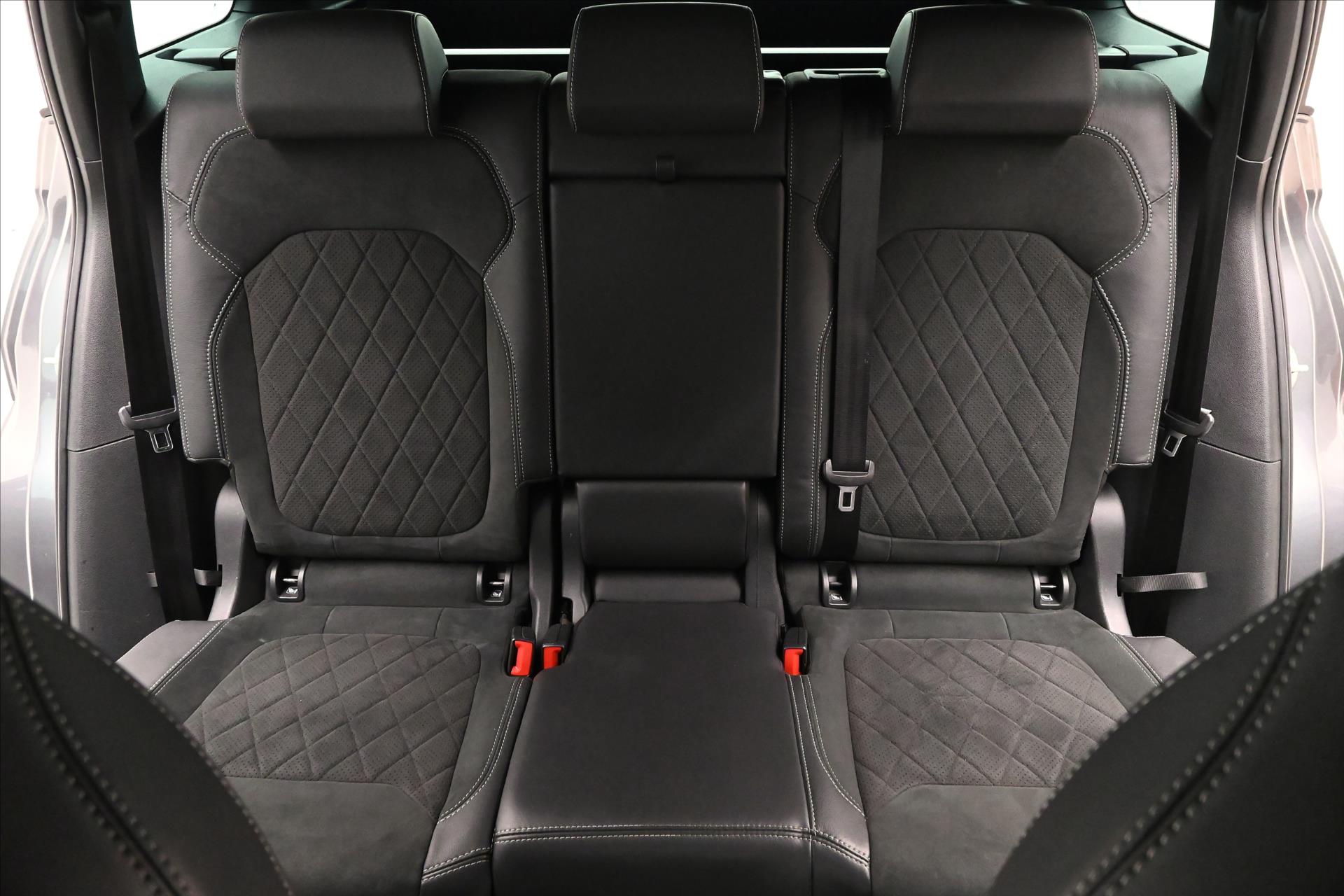 Hlavní fotografie vozu Škoda Kodiaq 2,0 TDI 147kW DSG 4x4 Sportline Záruka až 5 let (29)
