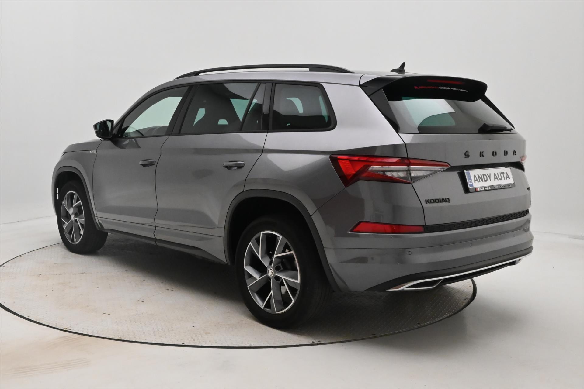 Hlavní fotografie vozu Škoda Kodiaq 2,0 TDI 147kW DSG 4x4 Sportline Záruka až 5 let (7)
