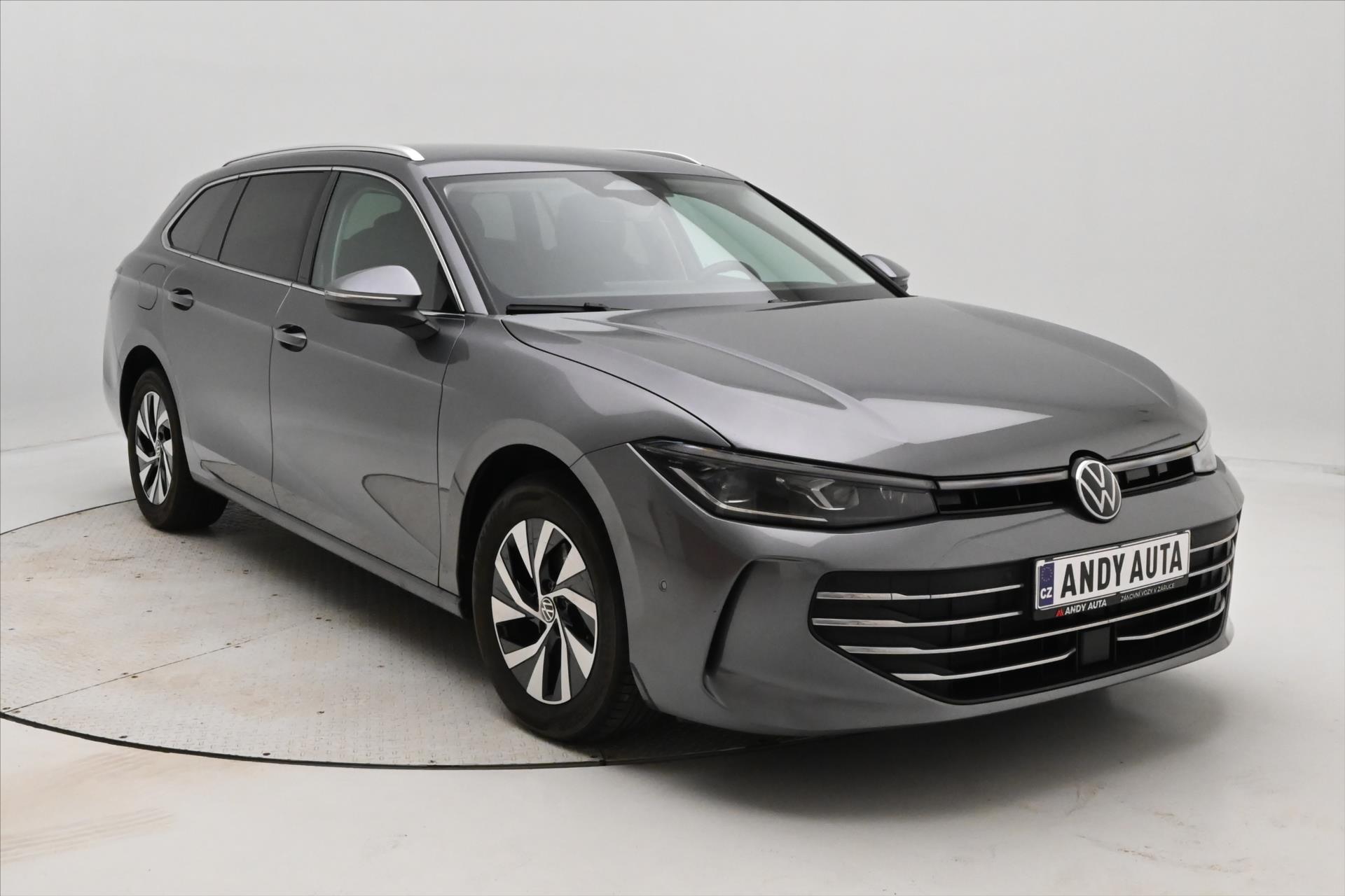 Hlavní fotografie vozu Volkswagen Passat 2,0 TDI 110 kW DSG Business Záruka až 5 let (3)