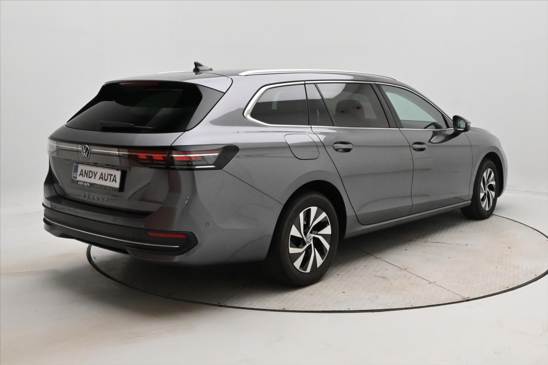 Hlavní fotografie vozu Volkswagen Passat 2,0 TDI 110 kW DSG Business Záruka až 5 let (5)