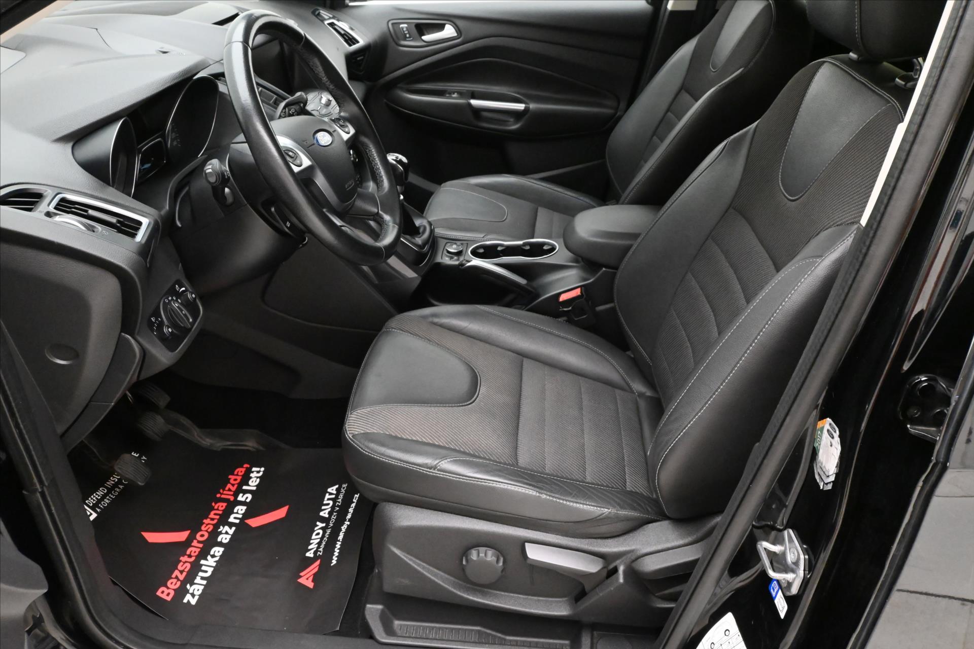 Hlavní fotografie vozu Ford Kuga 2,0 TDCi 110kW Tažné Záruka až 5 let (13)