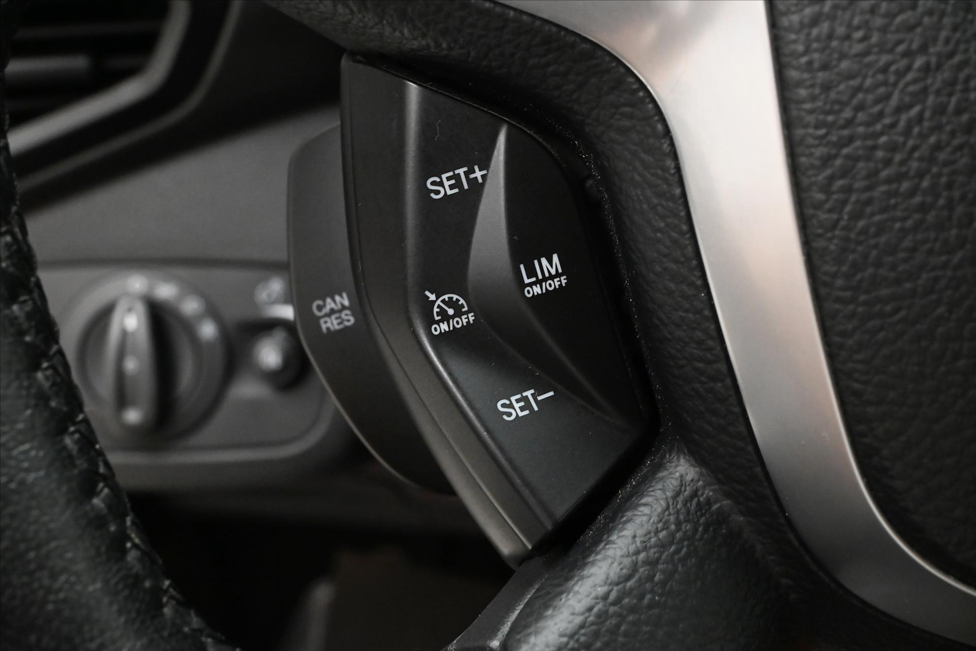 Hlavní fotografie vozu Ford Kuga 2,0 TDCi 110kW Tažné Záruka až 5 let (22)