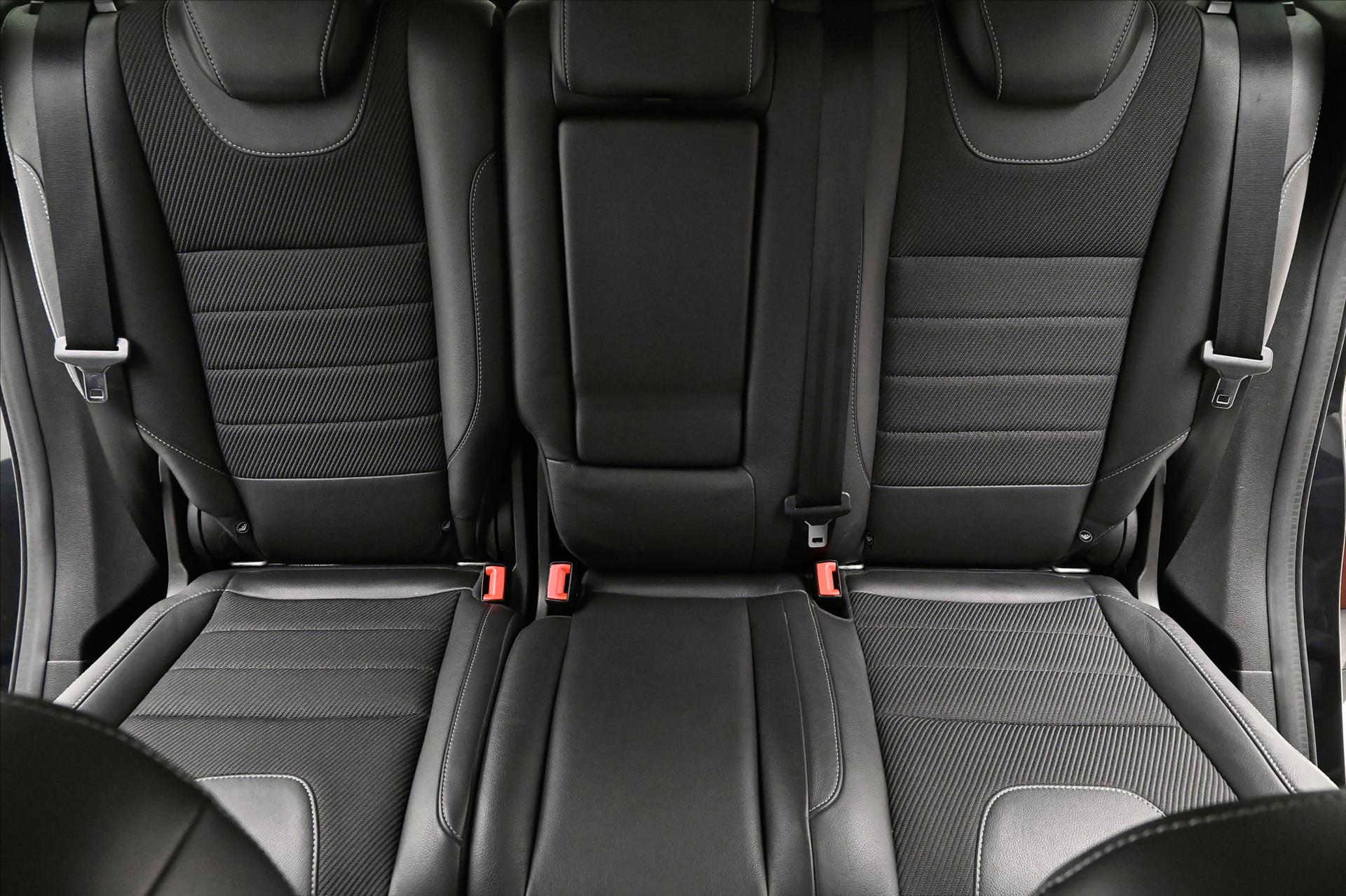 Hlavní fotografie vozu Ford Kuga 2,0 TDCi 110kW Tažné Záruka až 5 let (27)