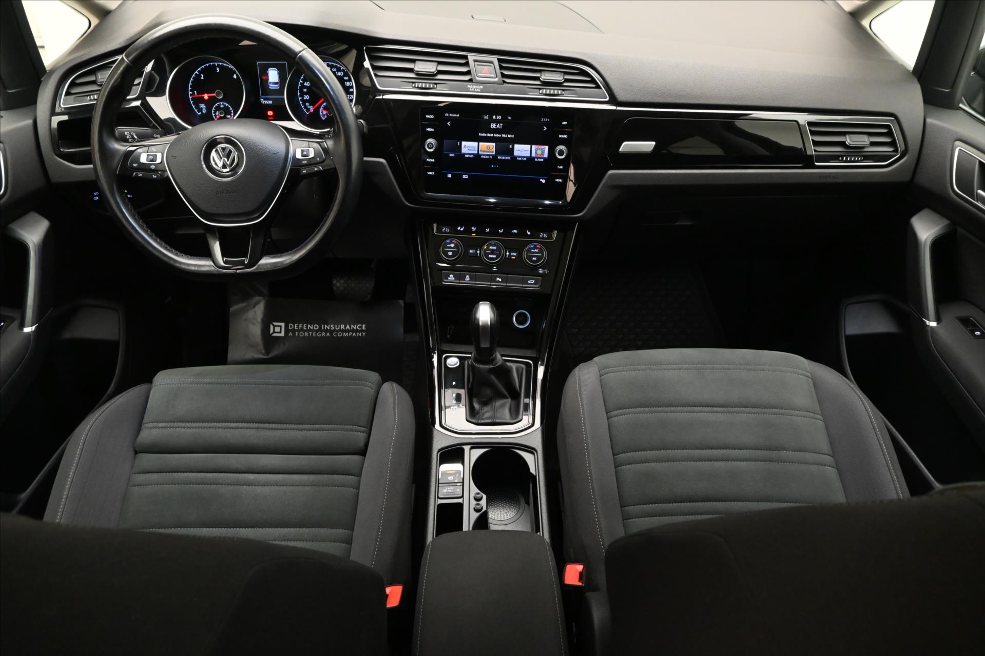 Hlavní fotografie vozu Volkswagen Touran 2,0 TDI 110kW DSG Highline 7míst Záruka až 5 let (17)