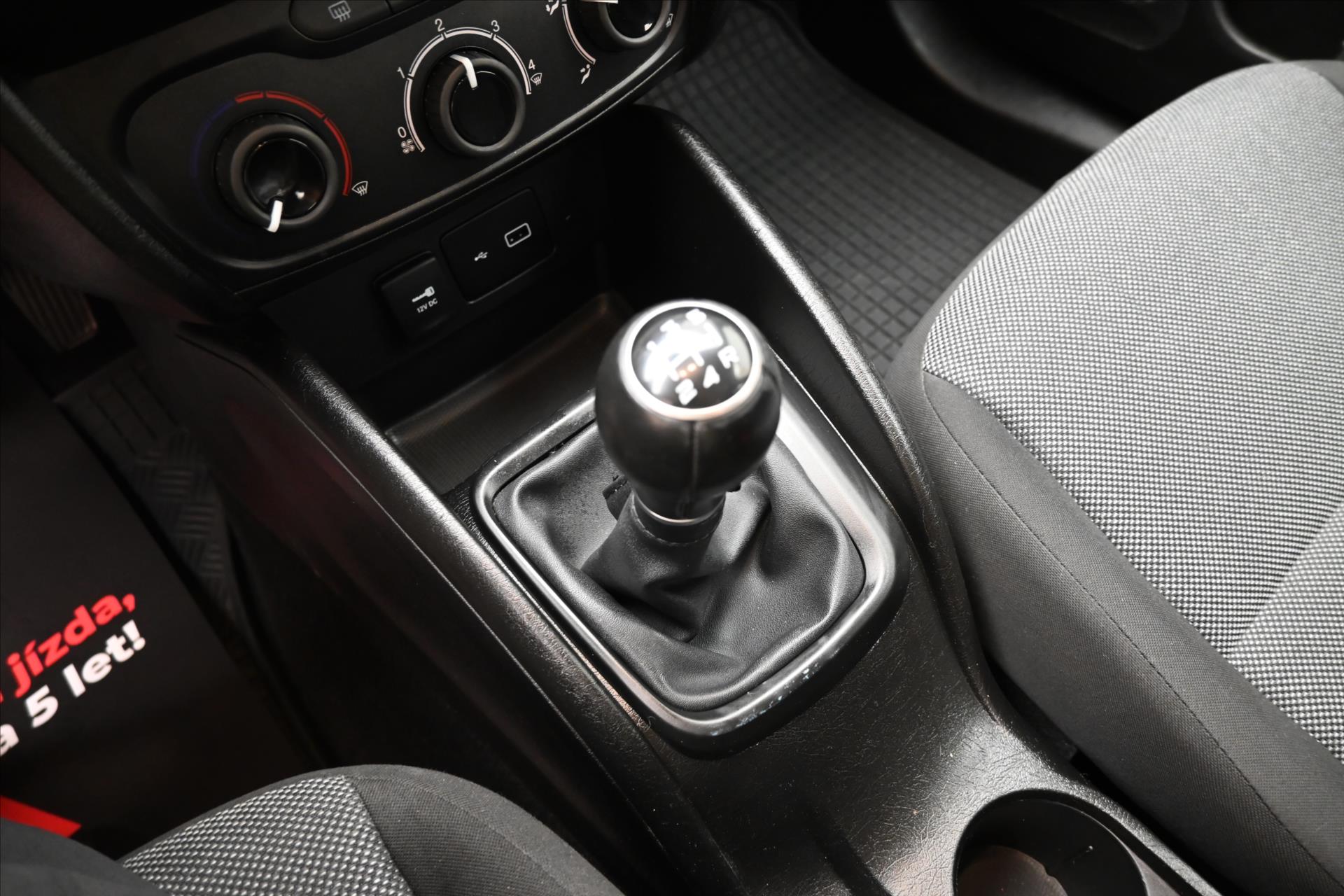 Hlavní fotografie vozu Fiat Tipo 1,3 MultiJet 70kW nová STK Záruka až 5 let (21)