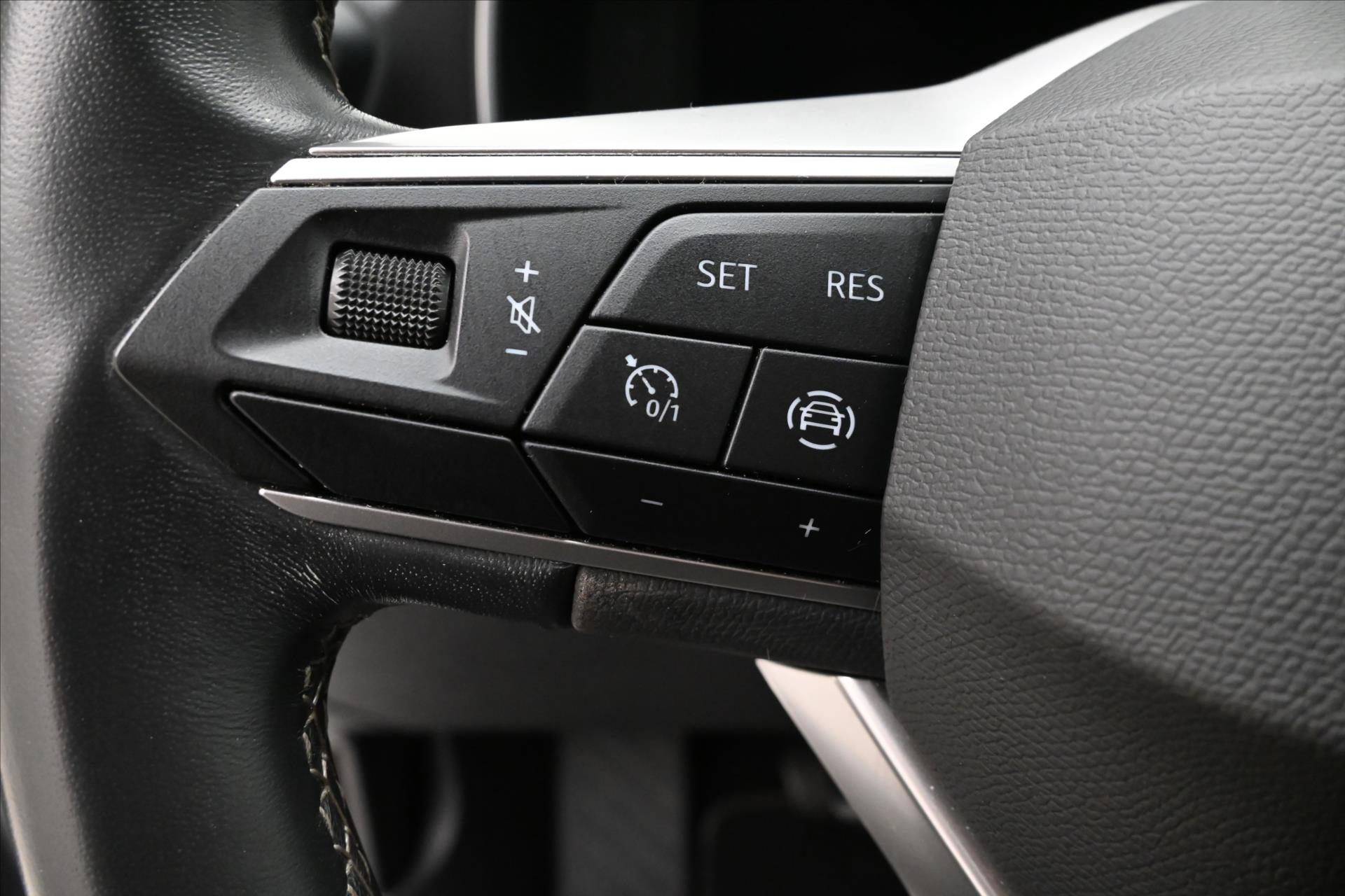 Hlavní fotografie vozu Seat Leon 2,0 TDI 110 kW STYLE Záruka až 5 let (24)