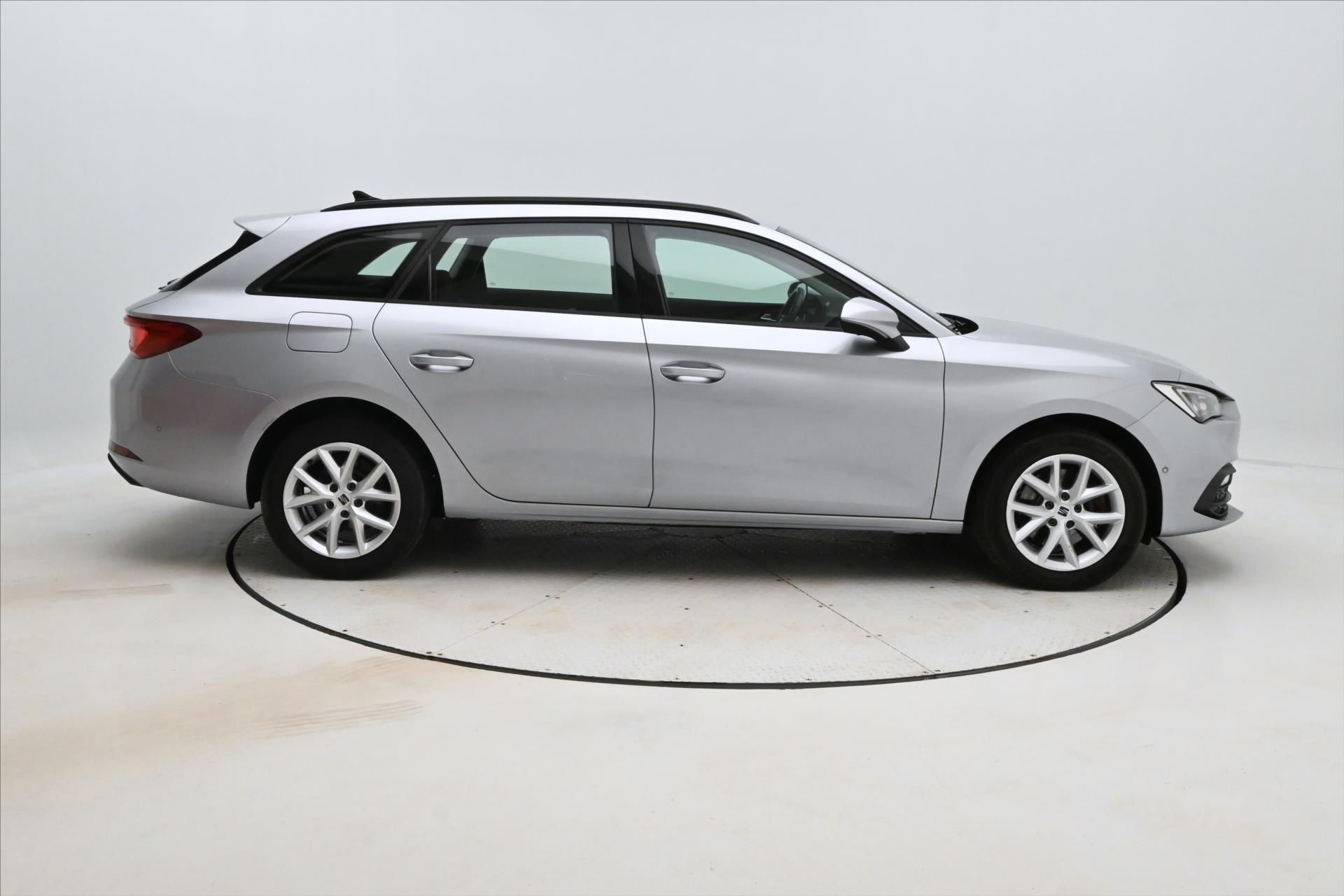 Hlavní fotografie vozu Seat Leon 2,0 TDI 110 kW STYLE Záruka až 5 let (4)