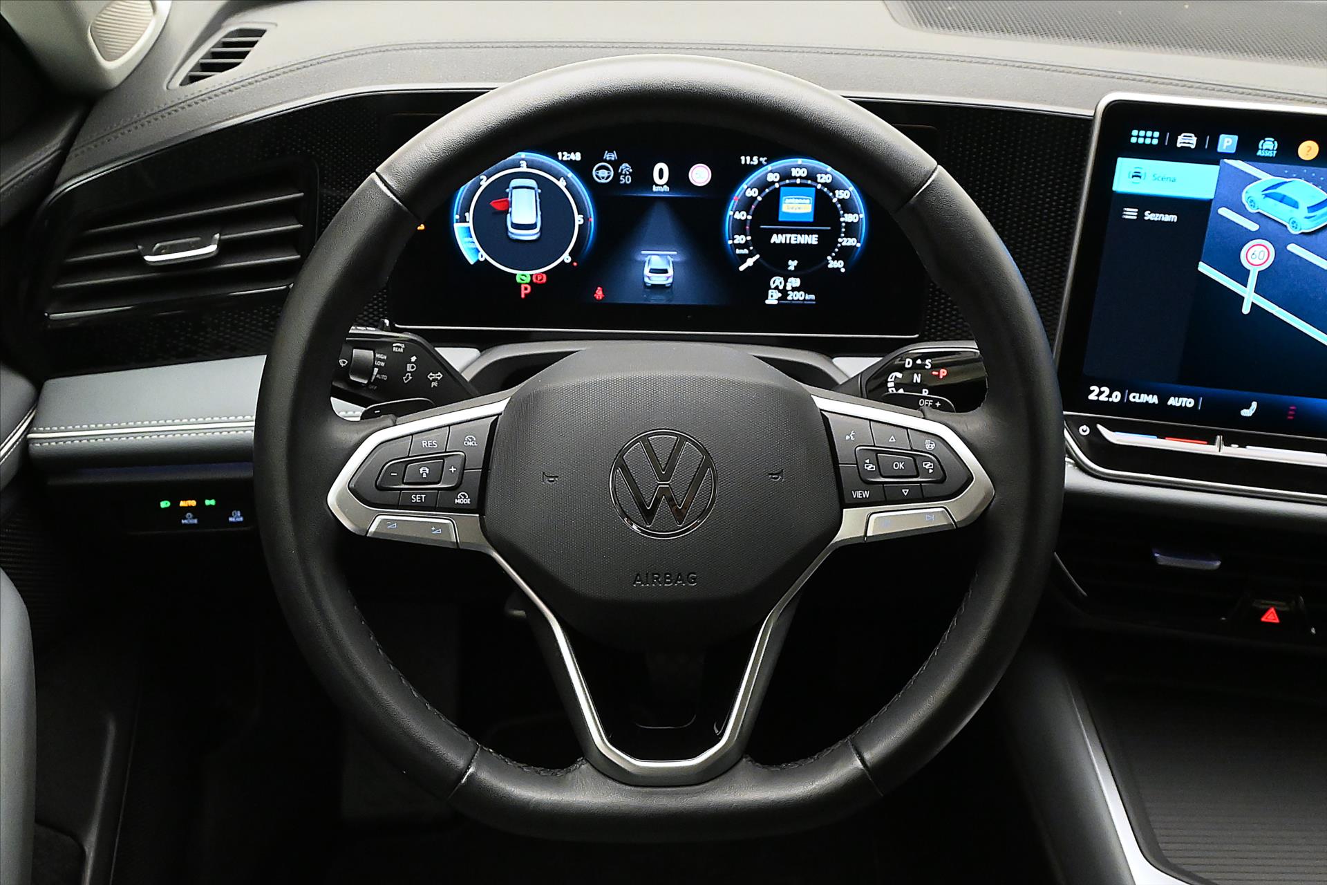Hlavní fotografie vozu Volkswagen Passat 2,0 TDI 110kW DSG Business Záruka až 5 let (17)