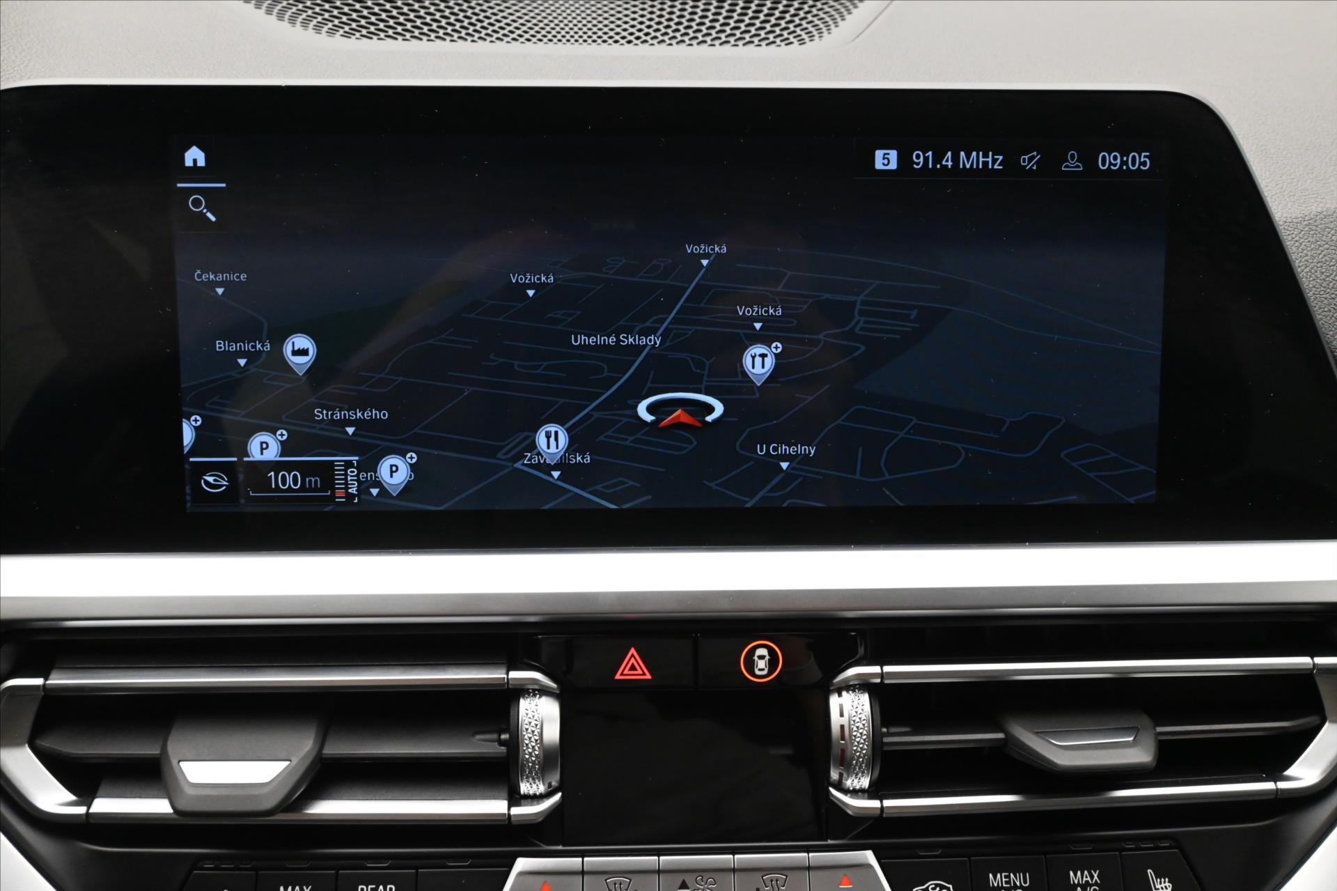 Hlavní fotografie vozu BMW Řada 3 2,0 320d 140kW Sport Touring Steptronic Záruka až 5 le (19)