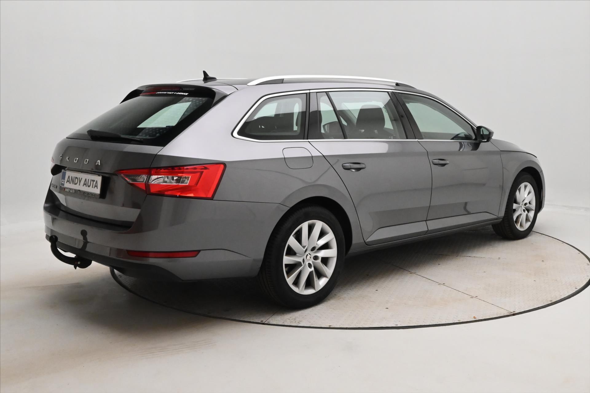 Hlavní fotografie vozu Škoda Superb 2,0 TDI 110kW DSG Style Záruka až 5 let (5)