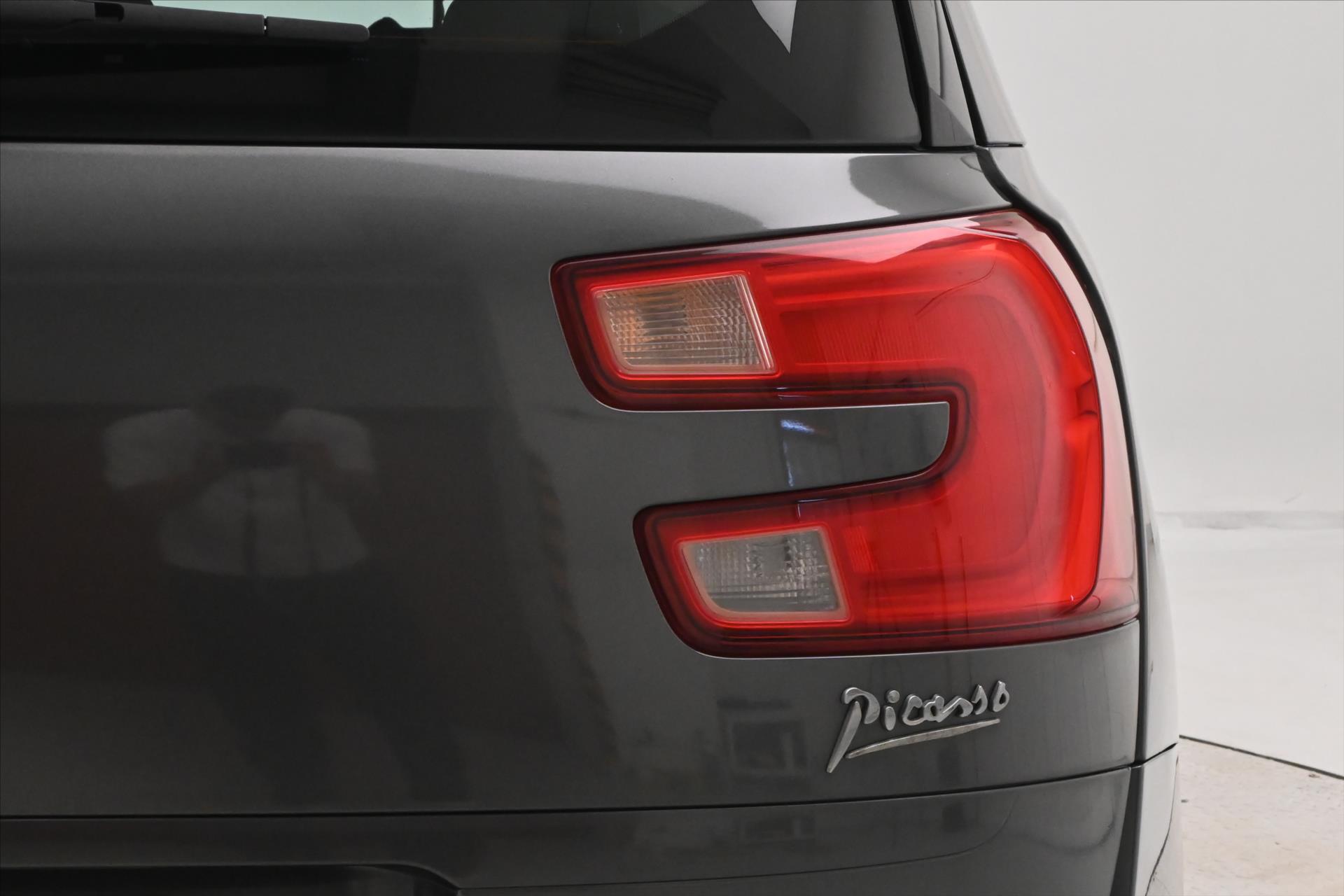Hlavní fotografie vozu Citroën Grand C4 Picasso 2,0 HDI 110 kW 7 míst MANUÁL Záruka až 5 let (26)