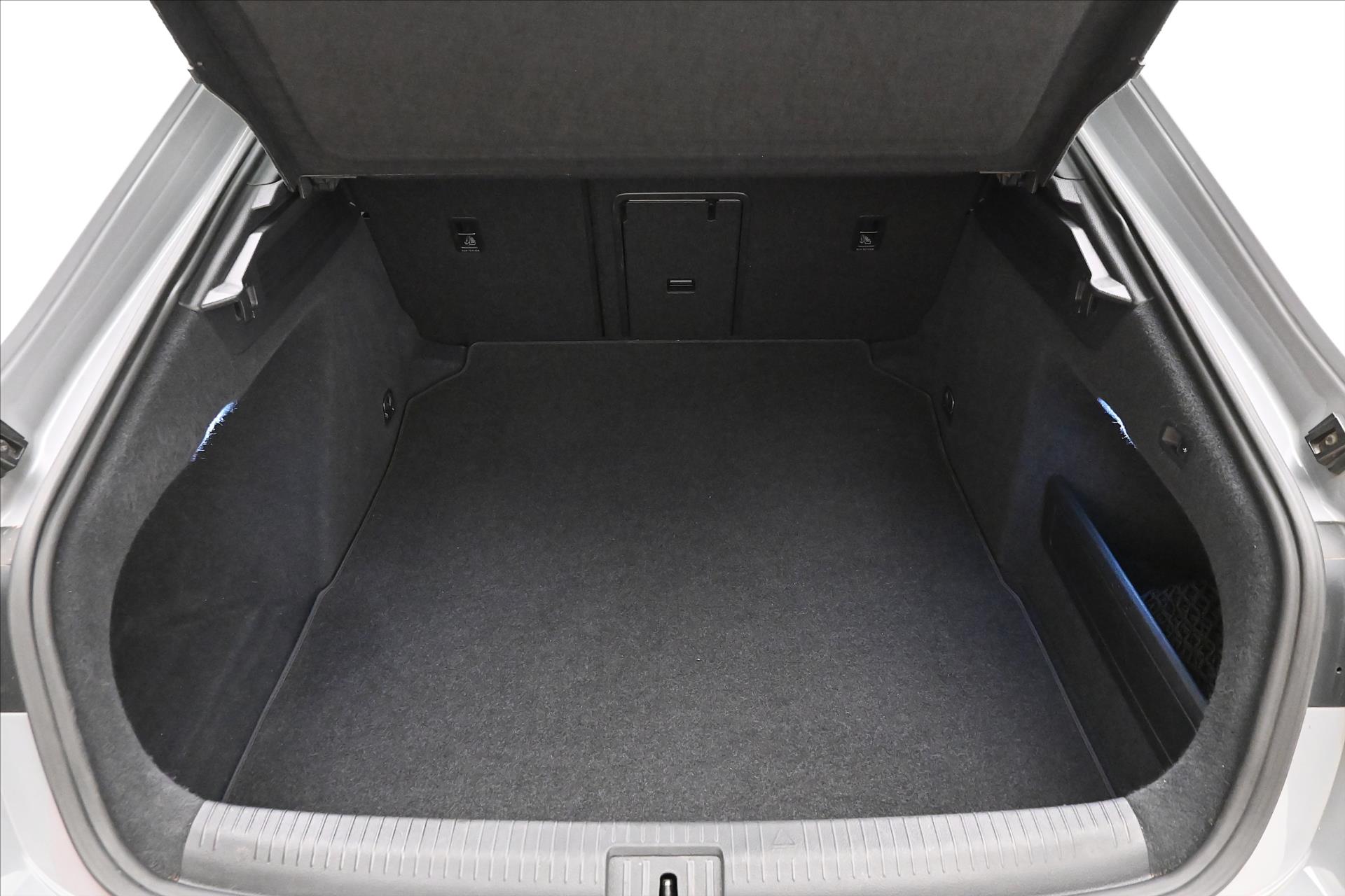Hlavní fotografie vozu Volkswagen Arteon 2,0 TDI 147 kW DSG 4x4 ELEGANCE Záruka až 5 let (10)