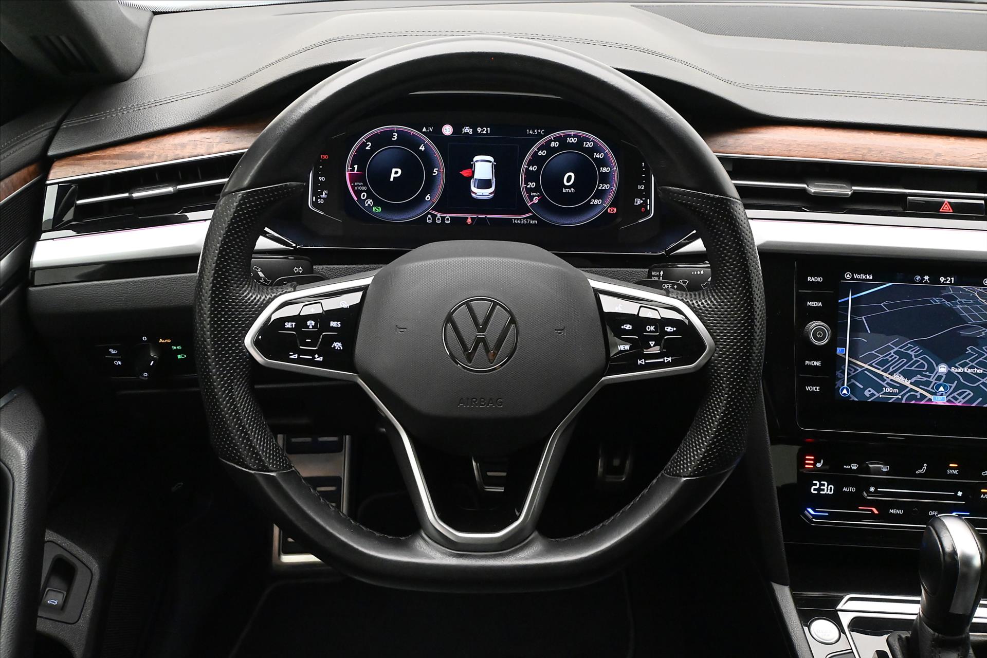 Hlavní fotografie vozu Volkswagen Arteon 2,0 TDI 147 kW DSG 4x4 ELEGANCE Záruka až 5 let (18)