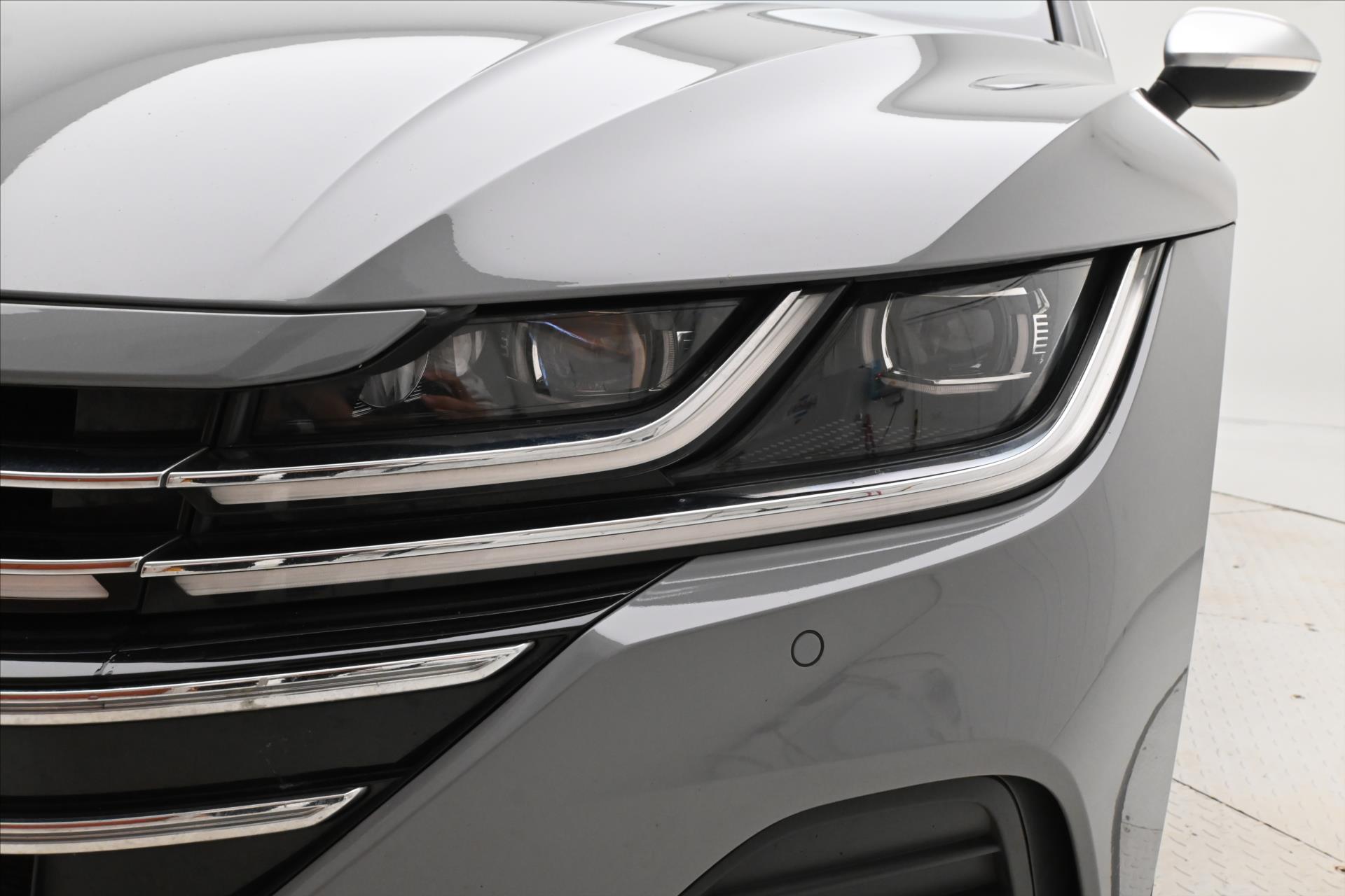 Hlavní fotografie vozu Volkswagen Arteon 2,0 TDI 147 kW DSG 4x4 ELEGANCE Záruka až 5 let (31)