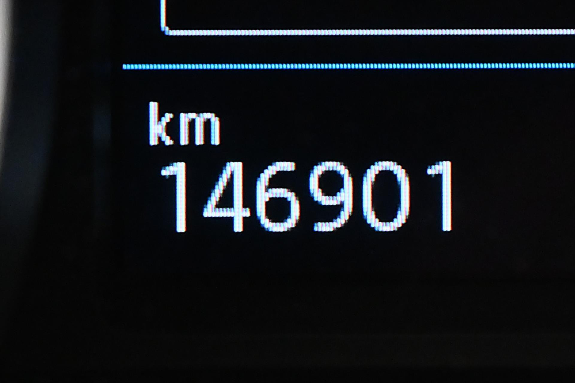 Hlavní fotografie vozu Volkswagen Passat 2,0 TDI 110kW DSG Business Záruka až 5 let (15)